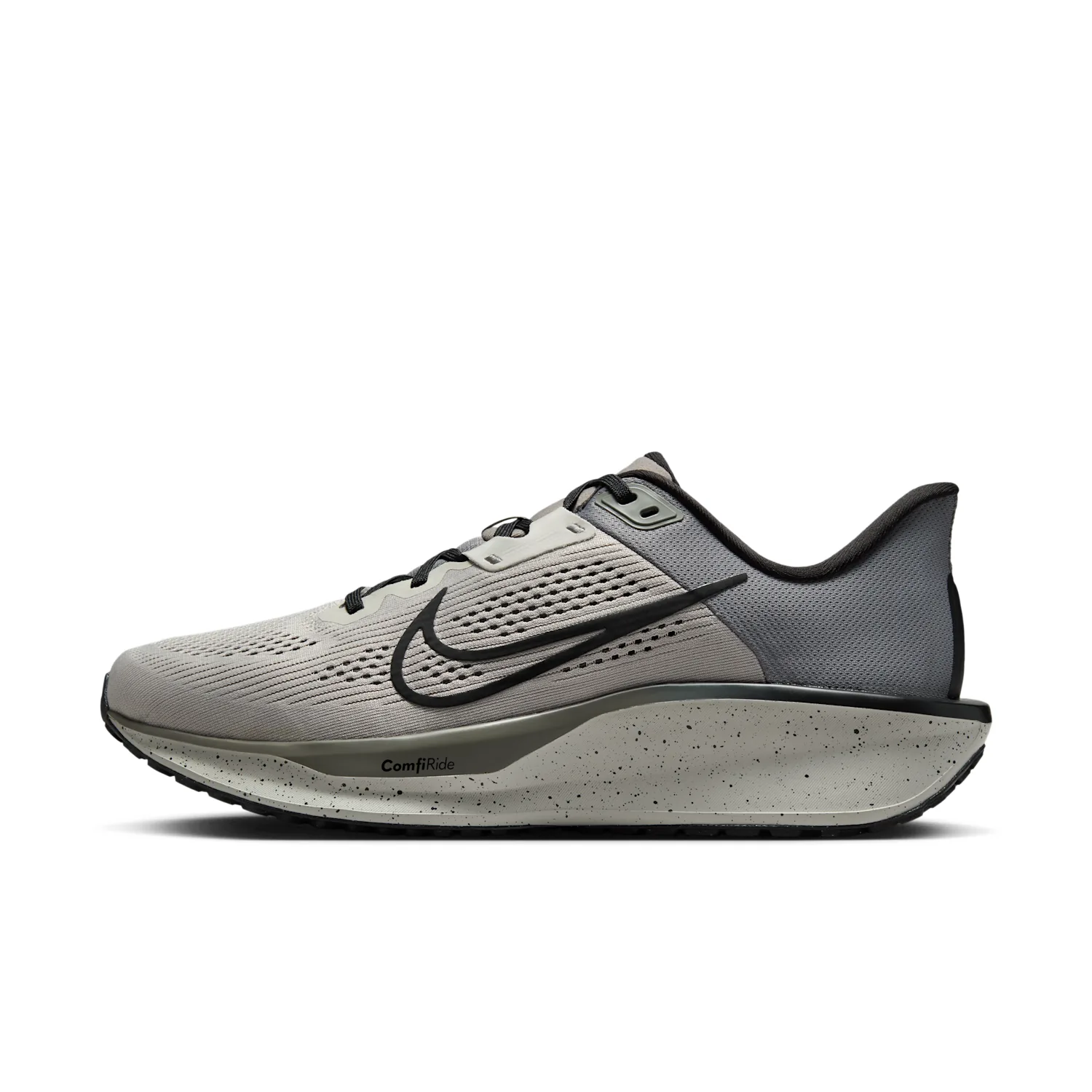 Nike Quest 6