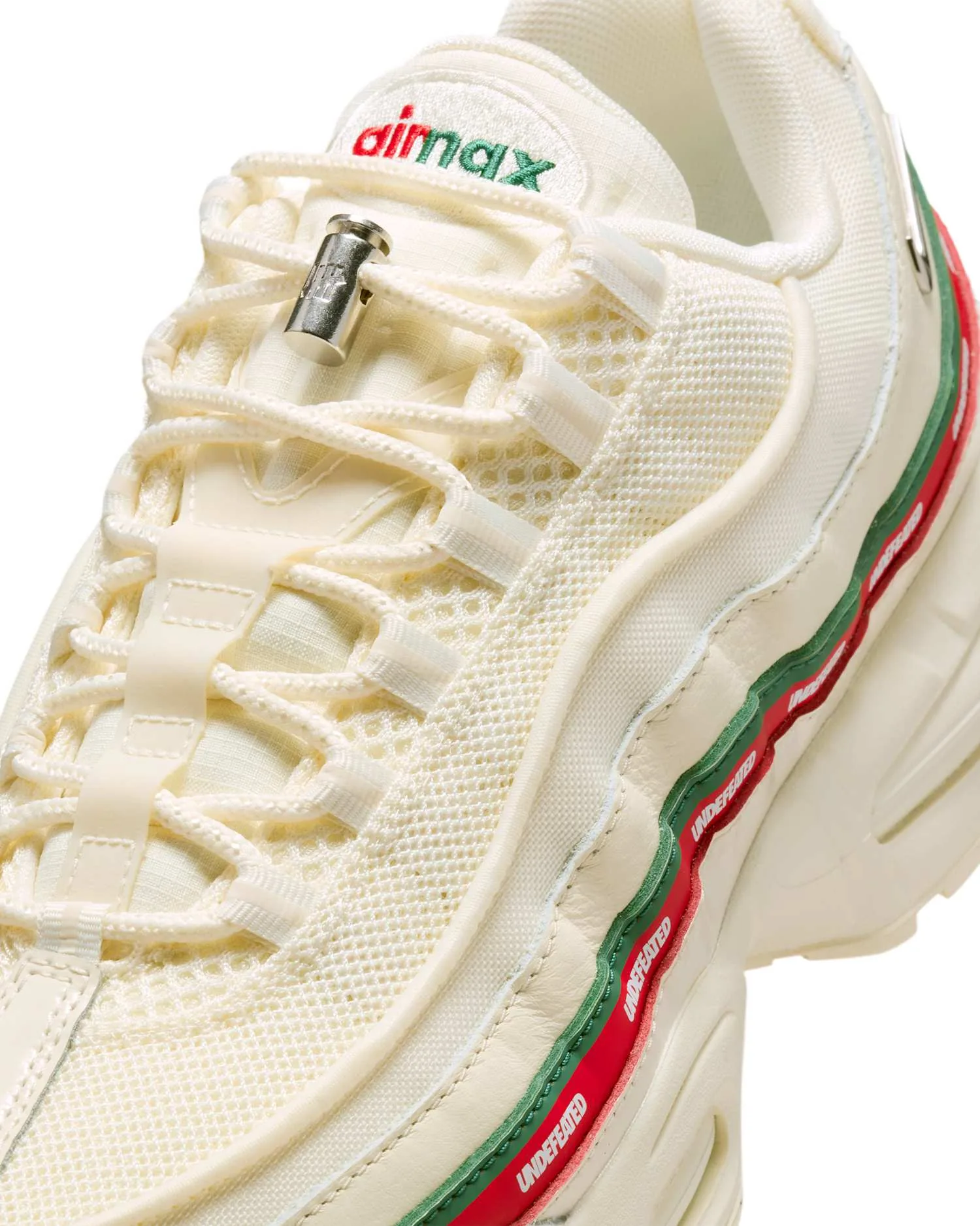 Nike Air Max 95 x UNDEFEATED image 11