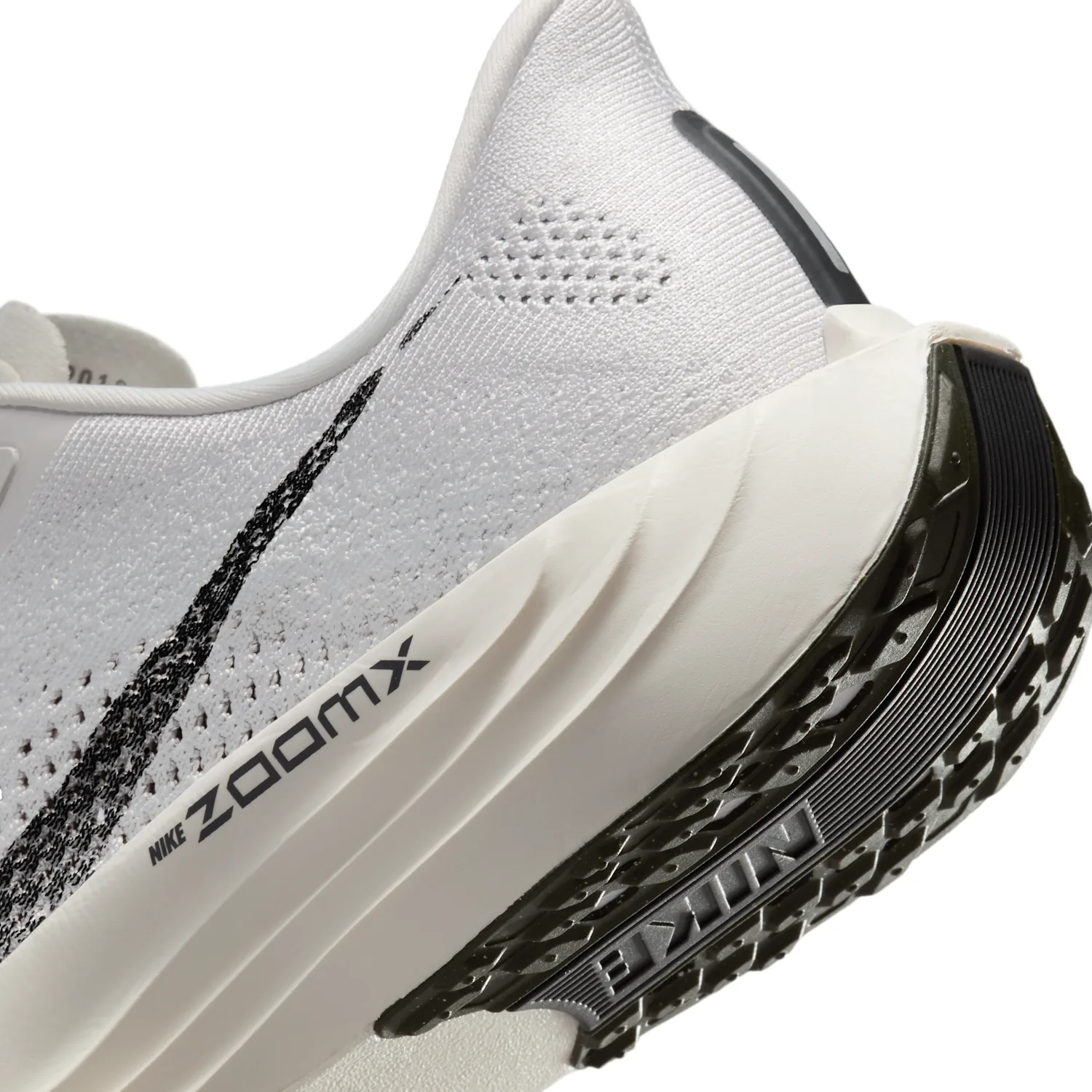 Nike Pegasus Plus image 8