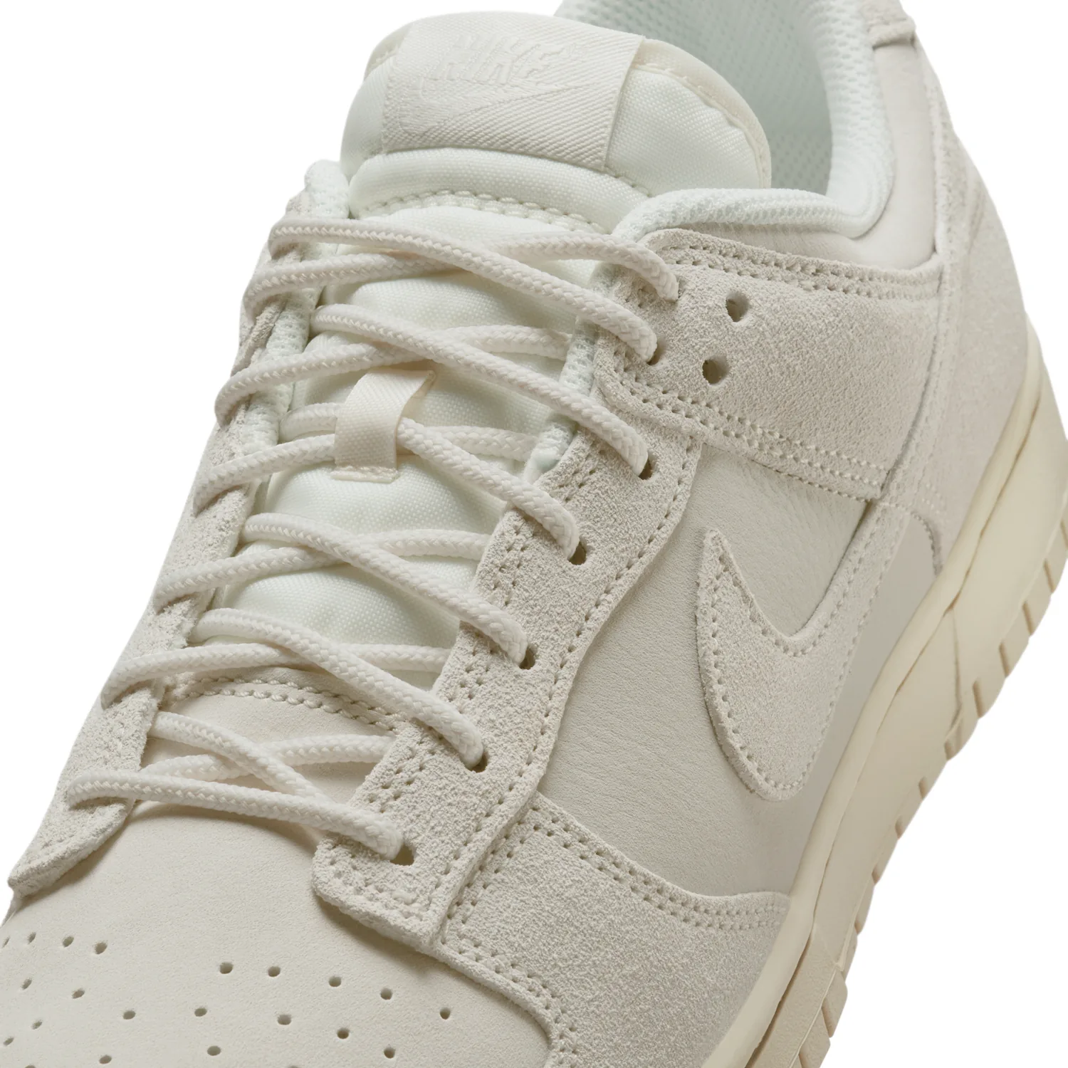 Nike Dunk Low Retro SE image 7