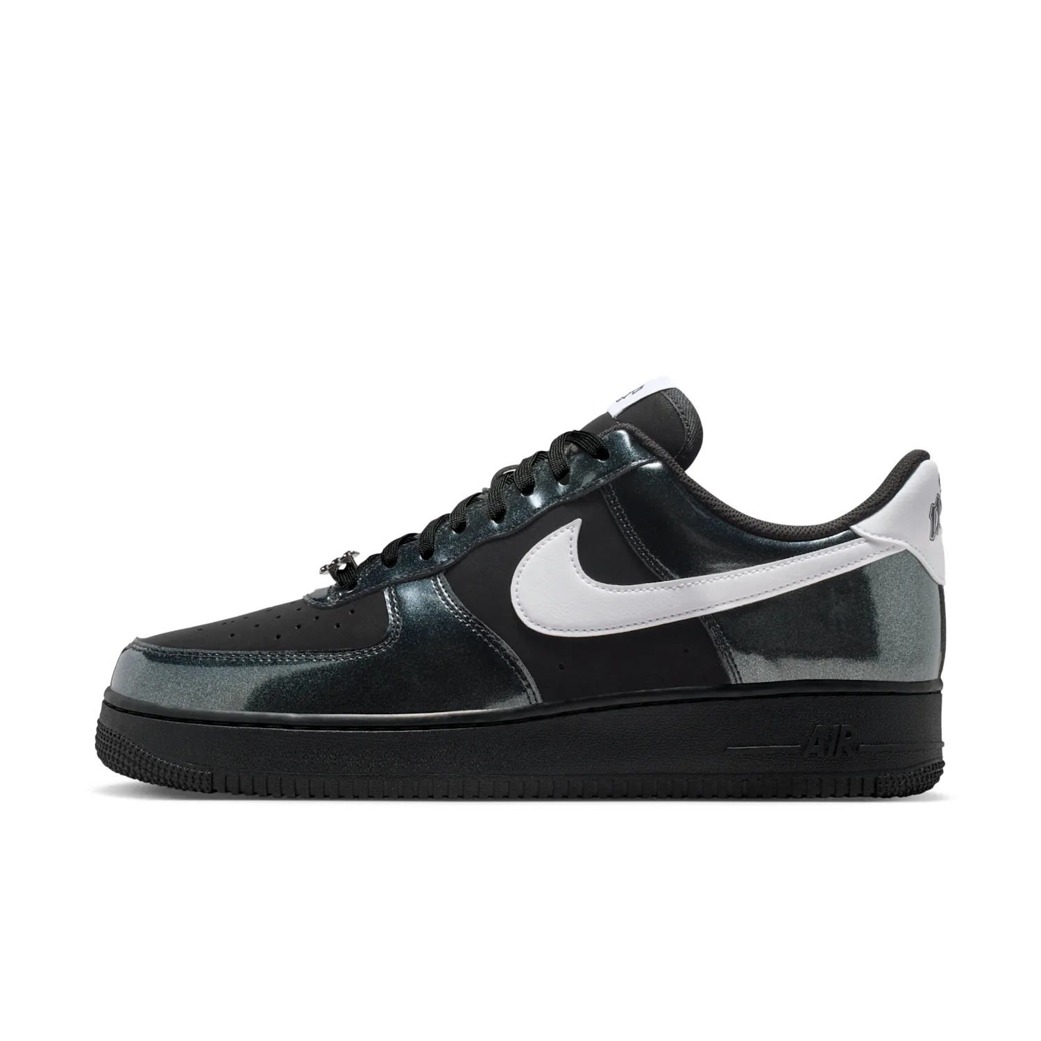 Nike Air Force 1 '07 LV8