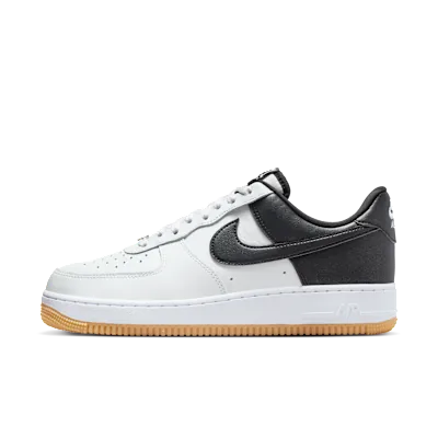 Nike Air Force 1 '07 LV8