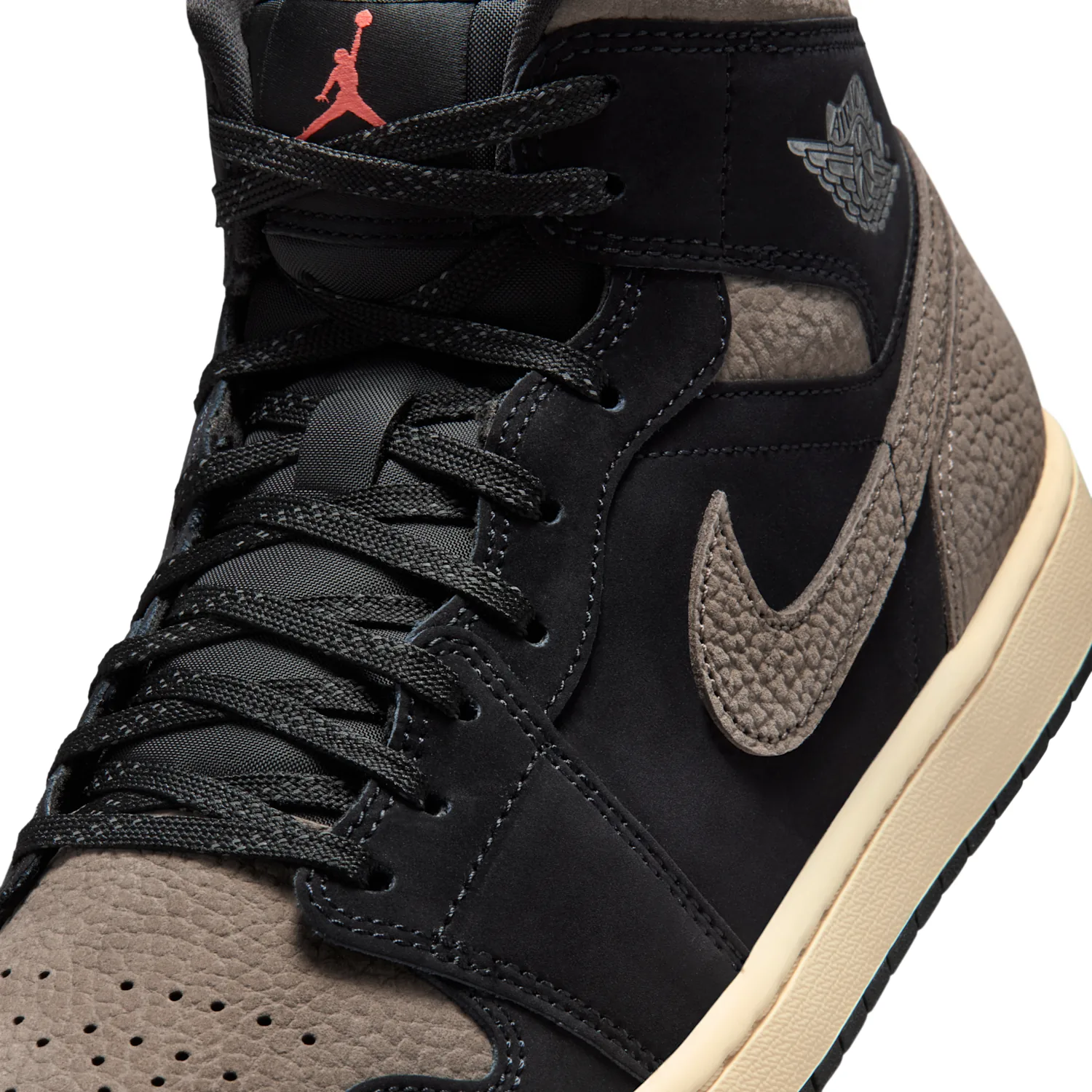 Air Jordan 1 Mid SE image 7
