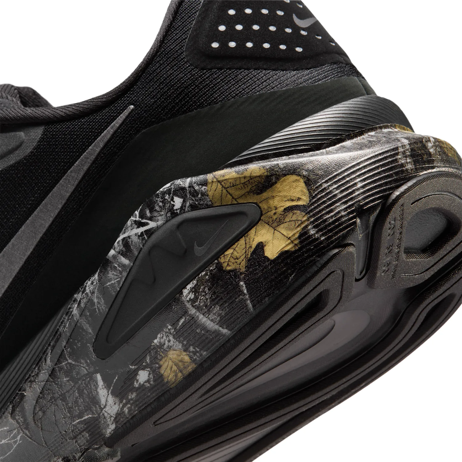 Nike Structure 26 image 8