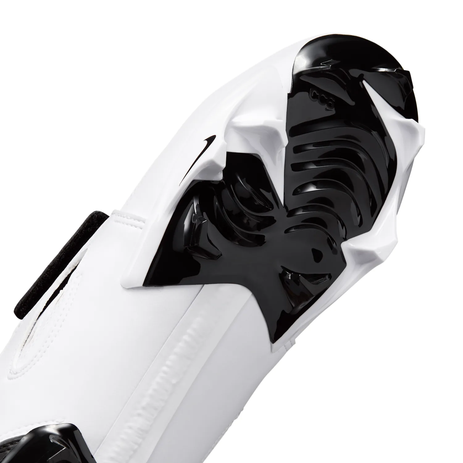 Nike Diamond Turf 2 image 8