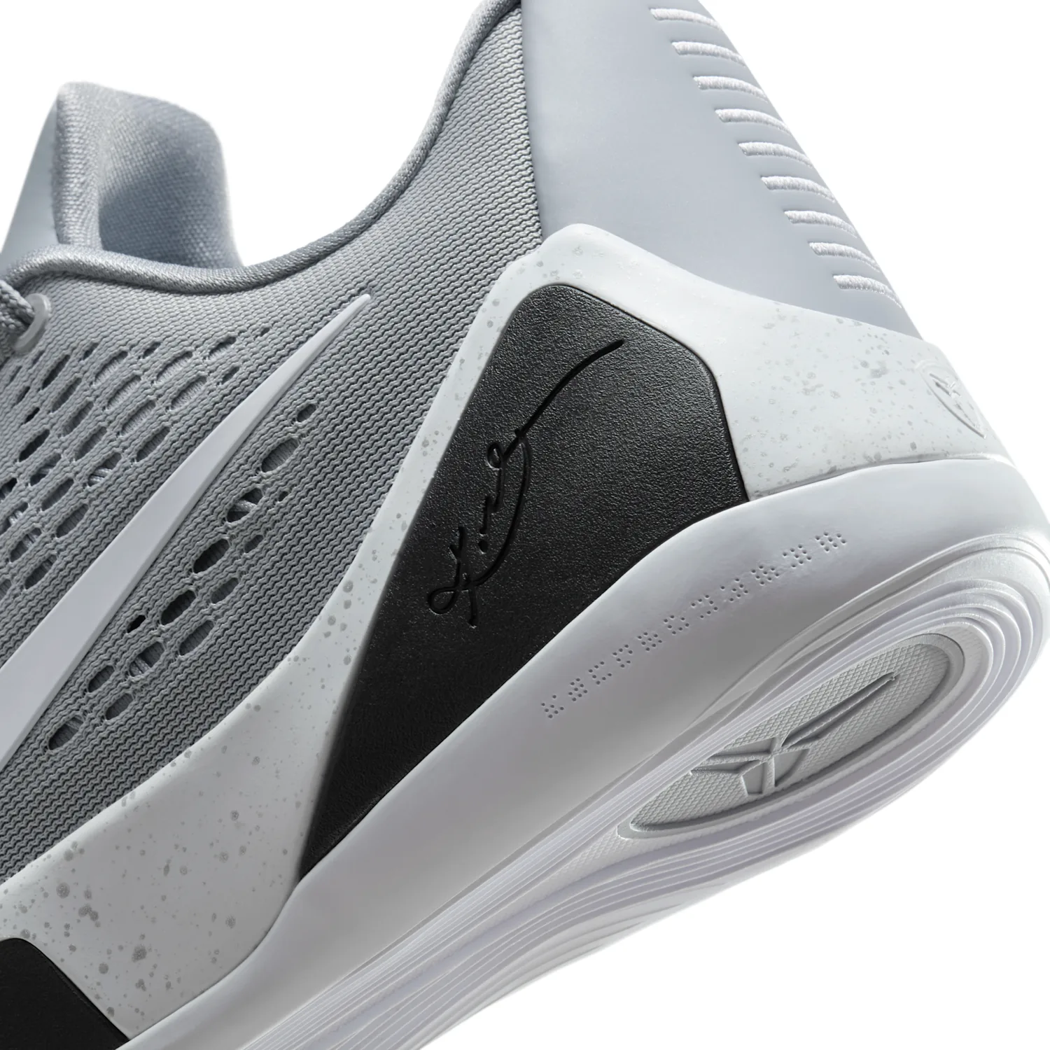 Kobe IX Elite Low EM Protro image 8