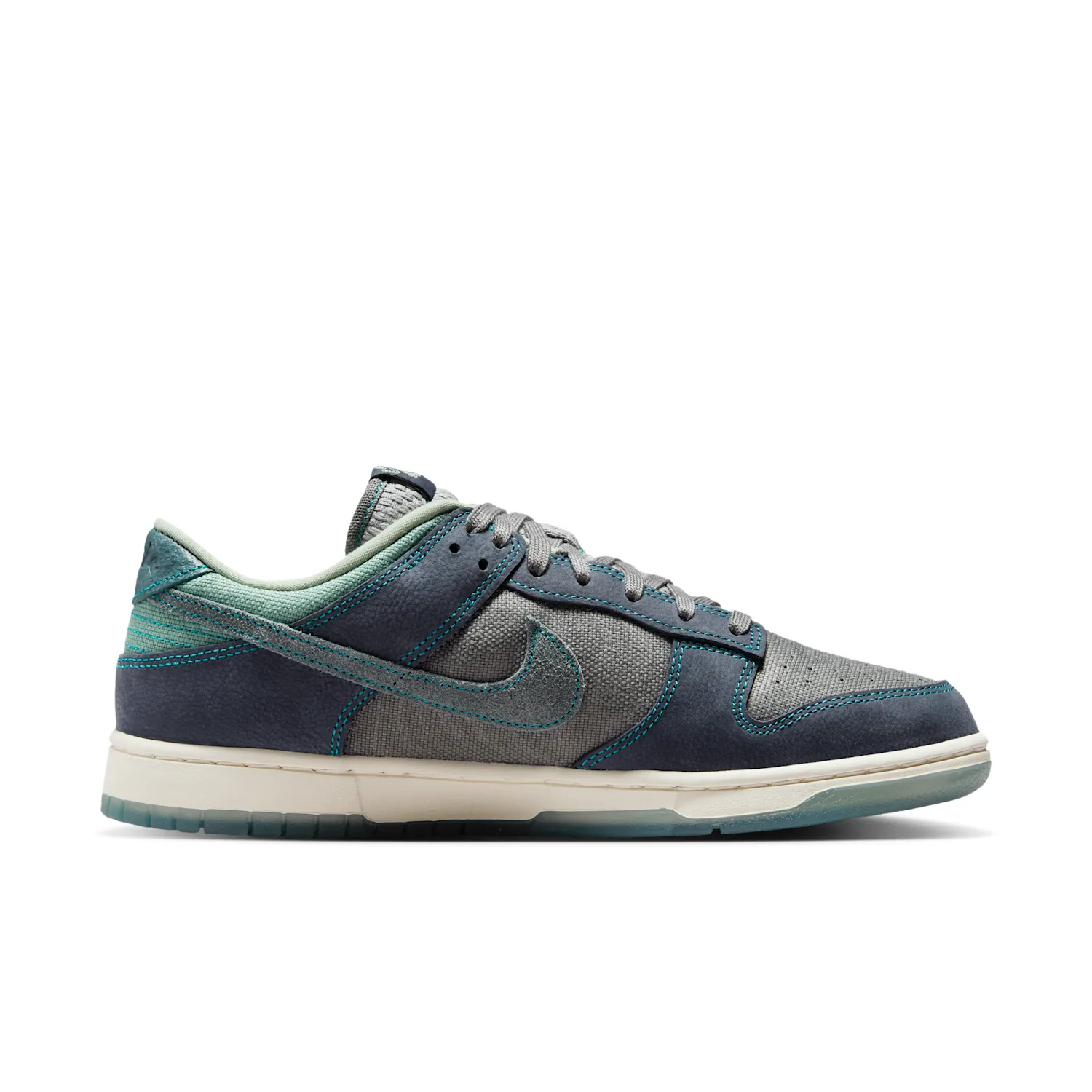 Nike Dunk Low Retro SE image 5