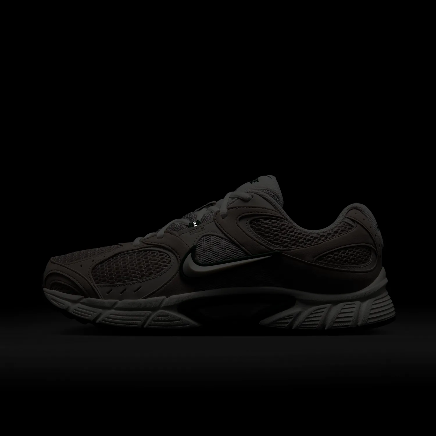 Nike V5 RNR image 2
