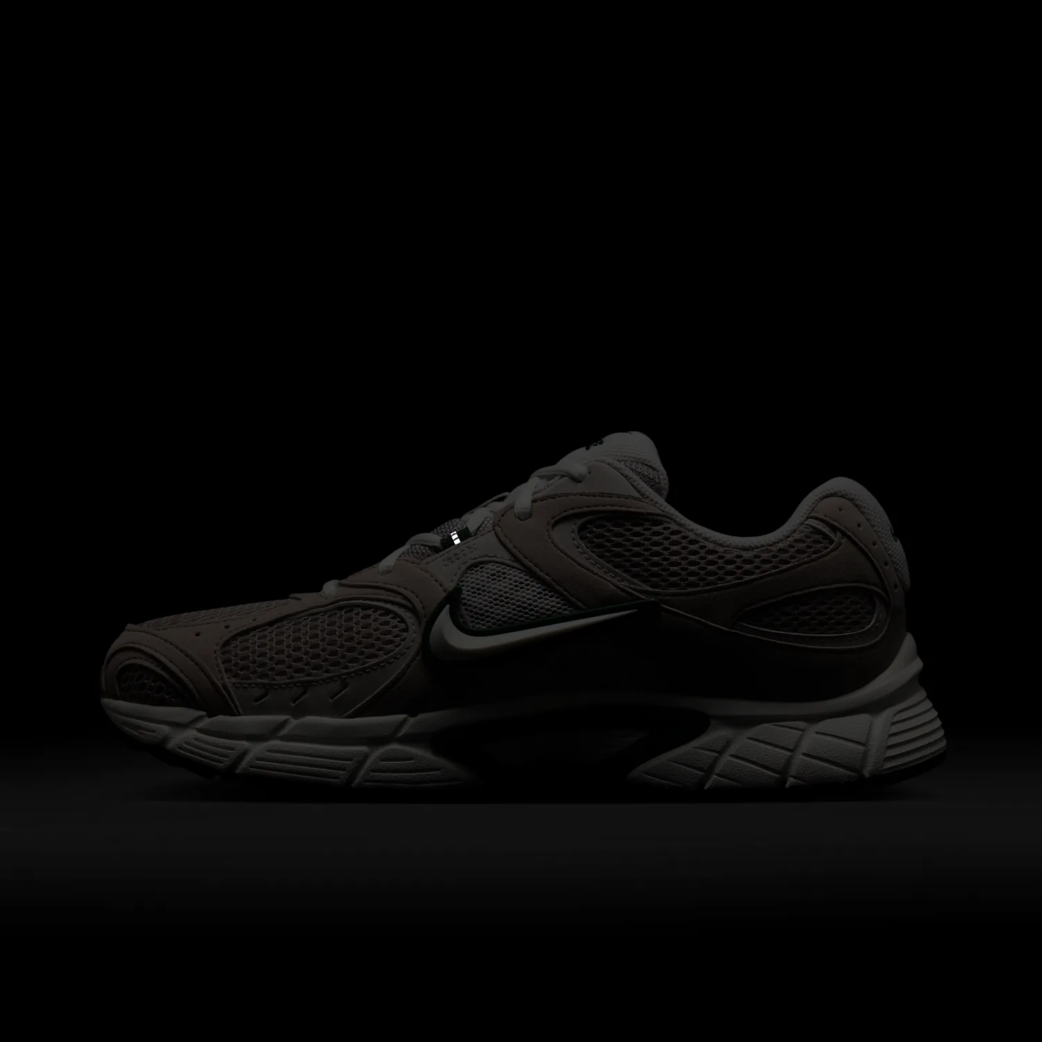Nike V5 RNR image 3