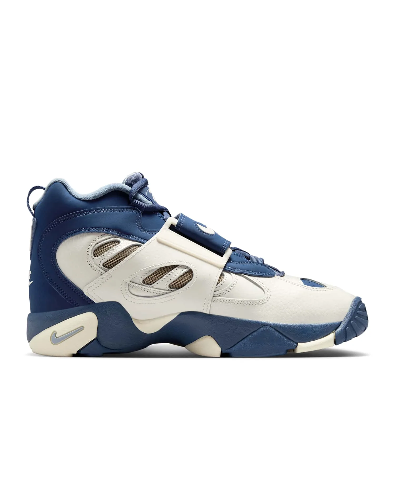 Nike Air Diamond Turf II image 3