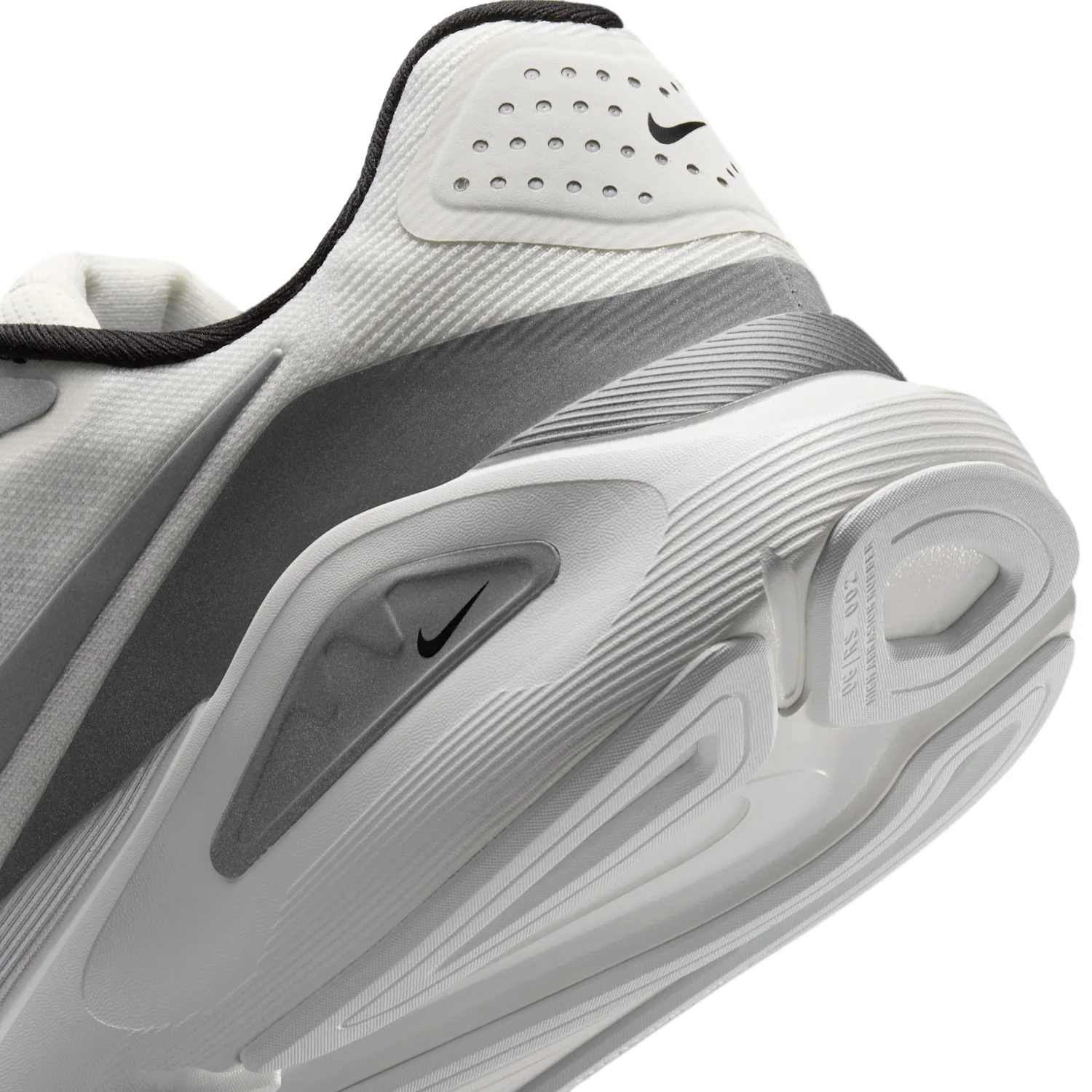 Nike Structure 26 image 8