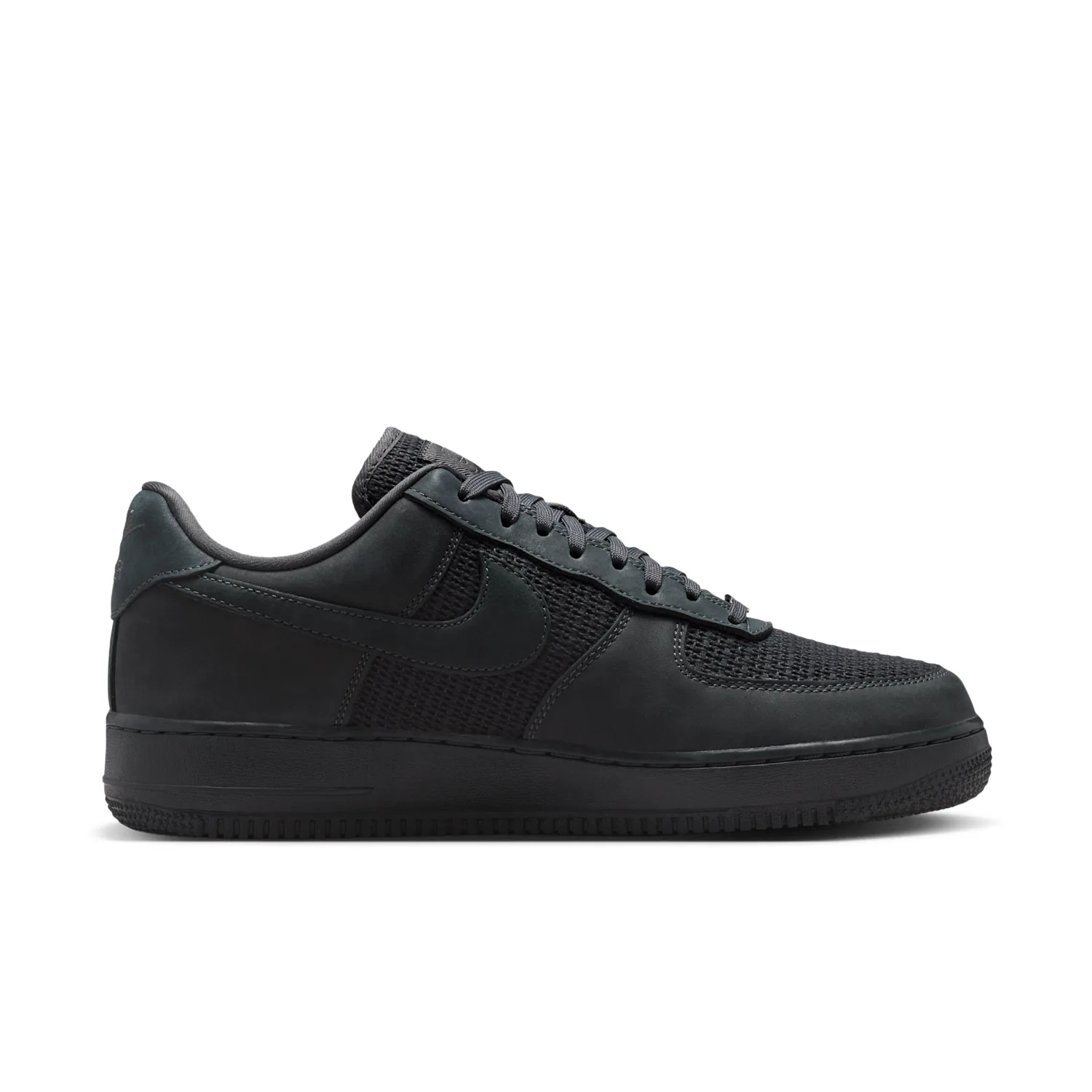 Nike Air Force 1 '07 LV8 image 3