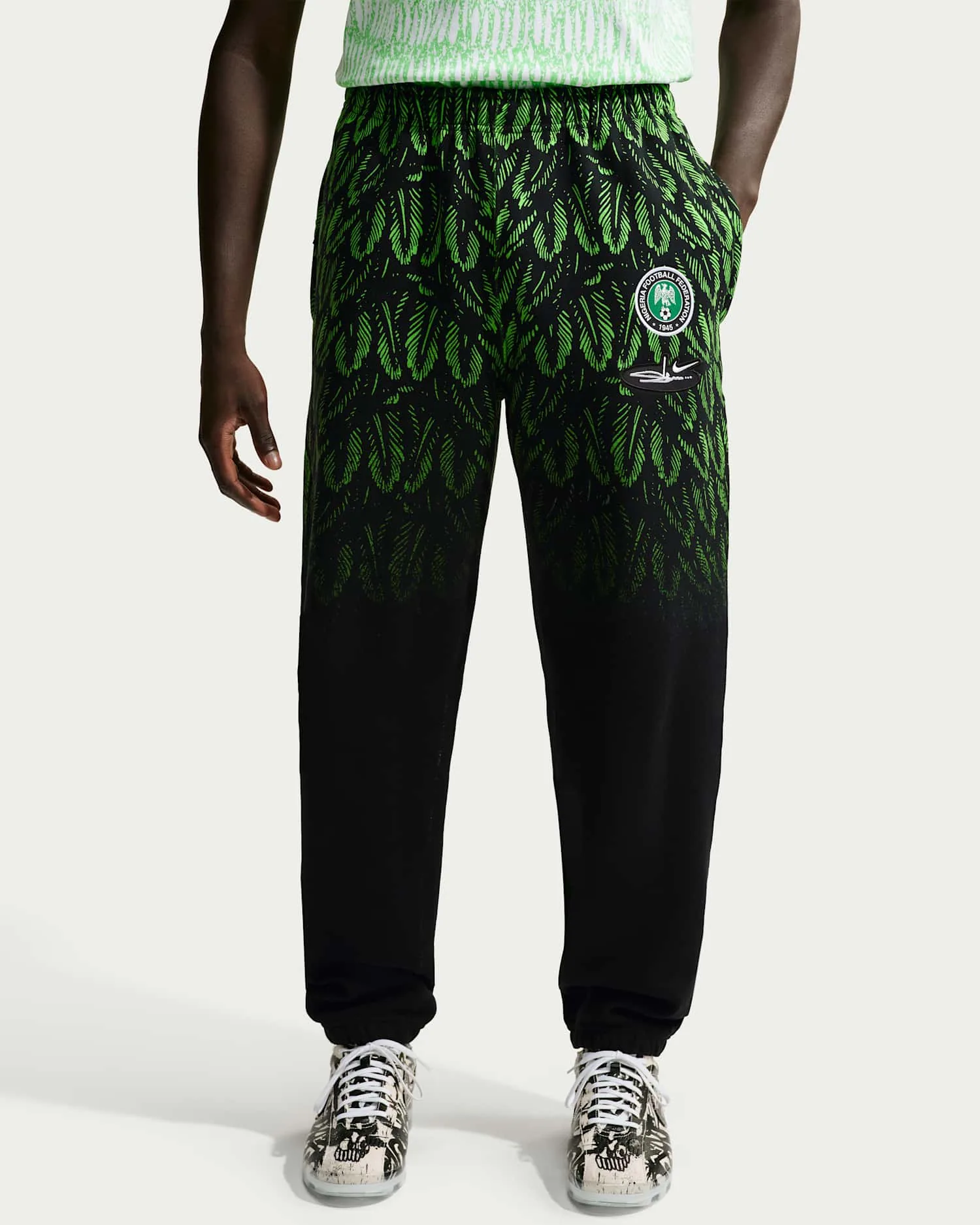 Cryoshot Striker 1976 x Nigeria x Slawn image 7