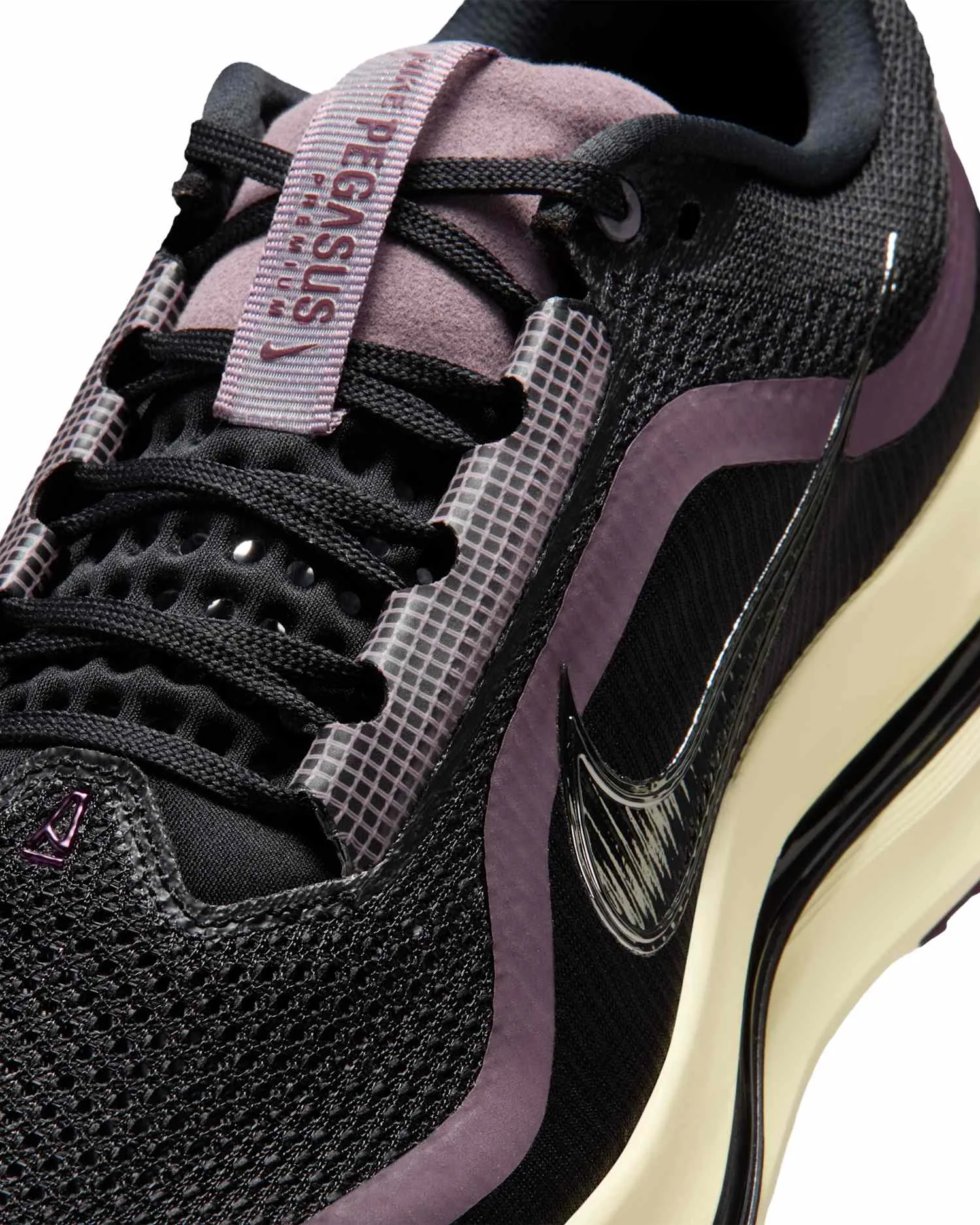 Nike Pegasus Premium SP image 7