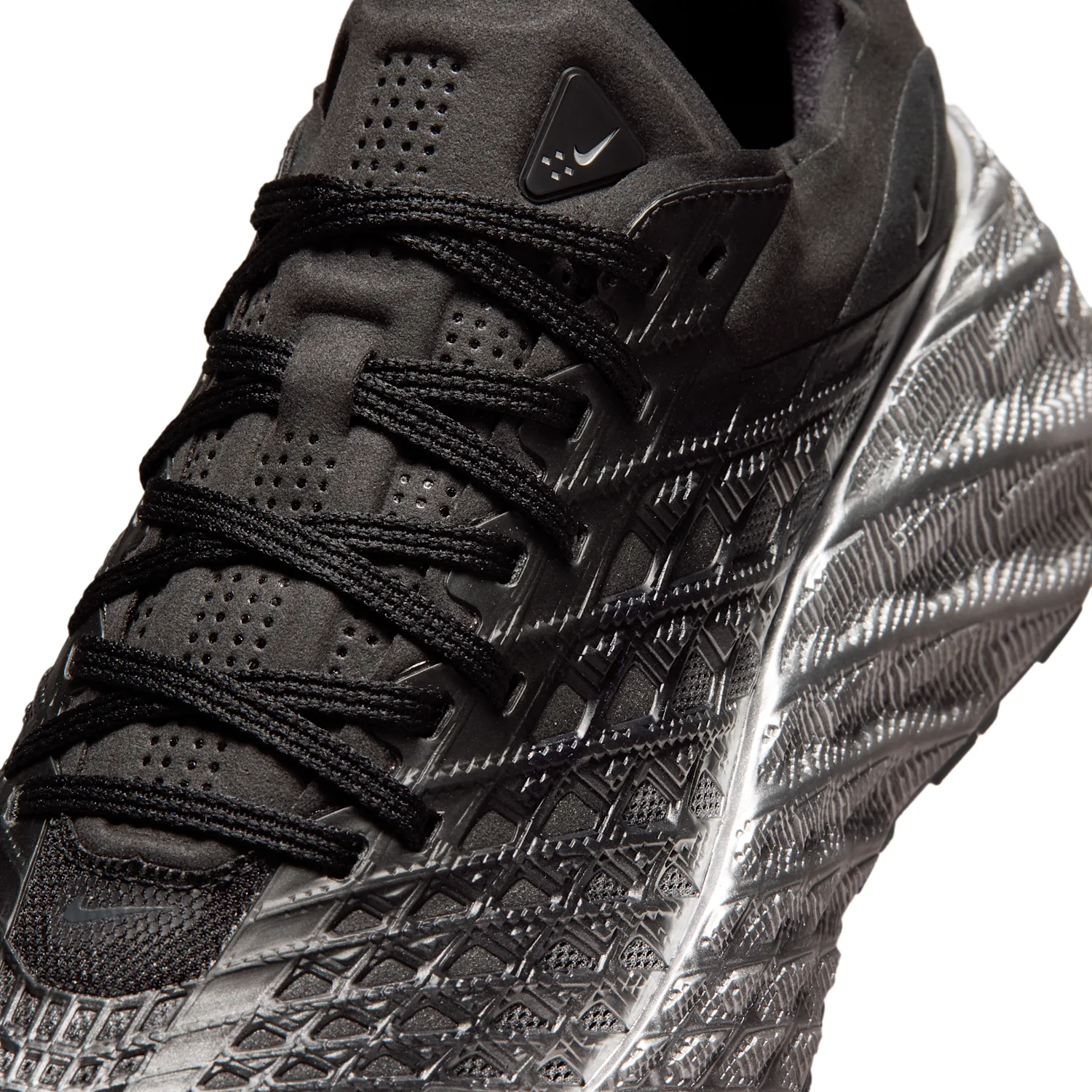 Nike Ava Edge image 7