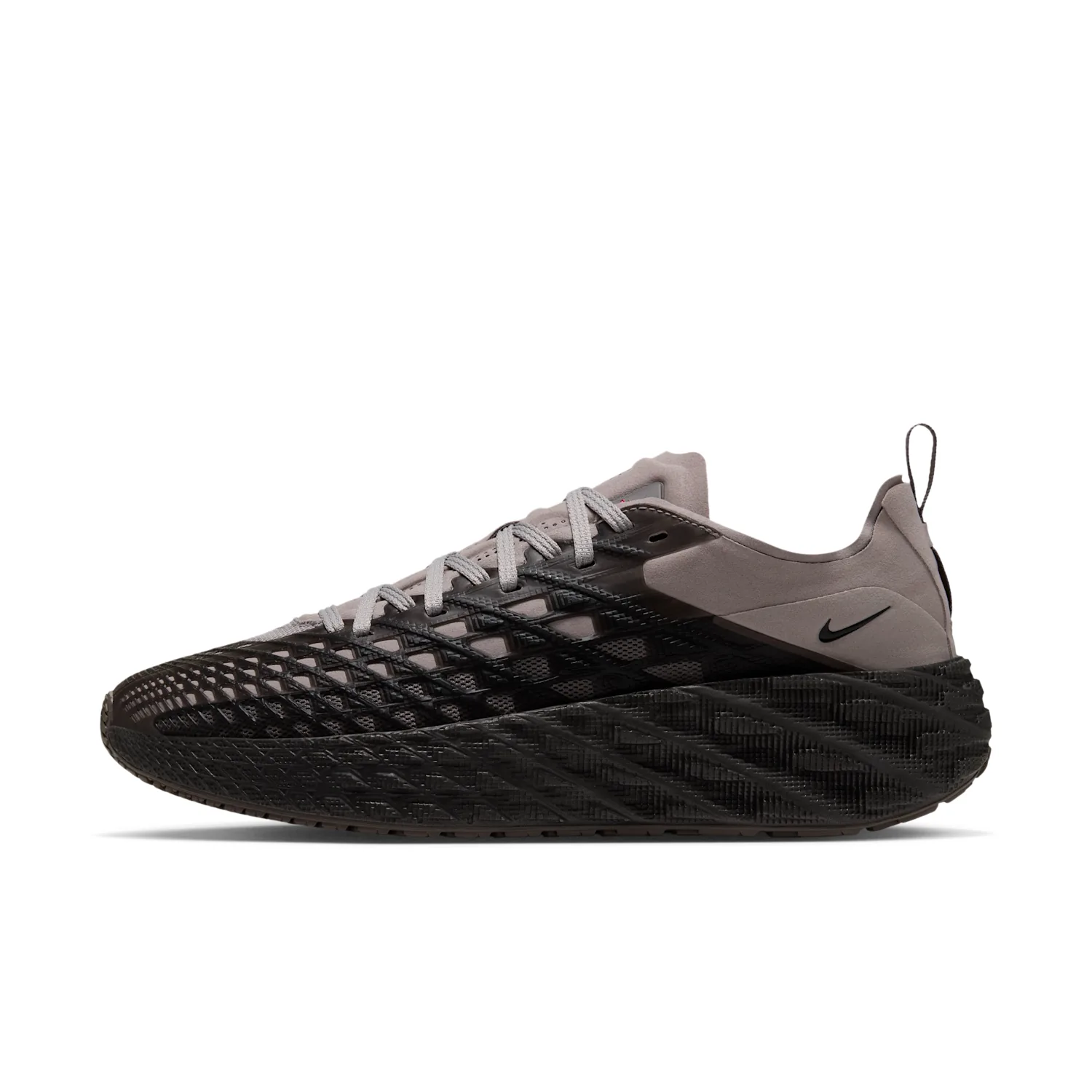 Nike Ava Edge