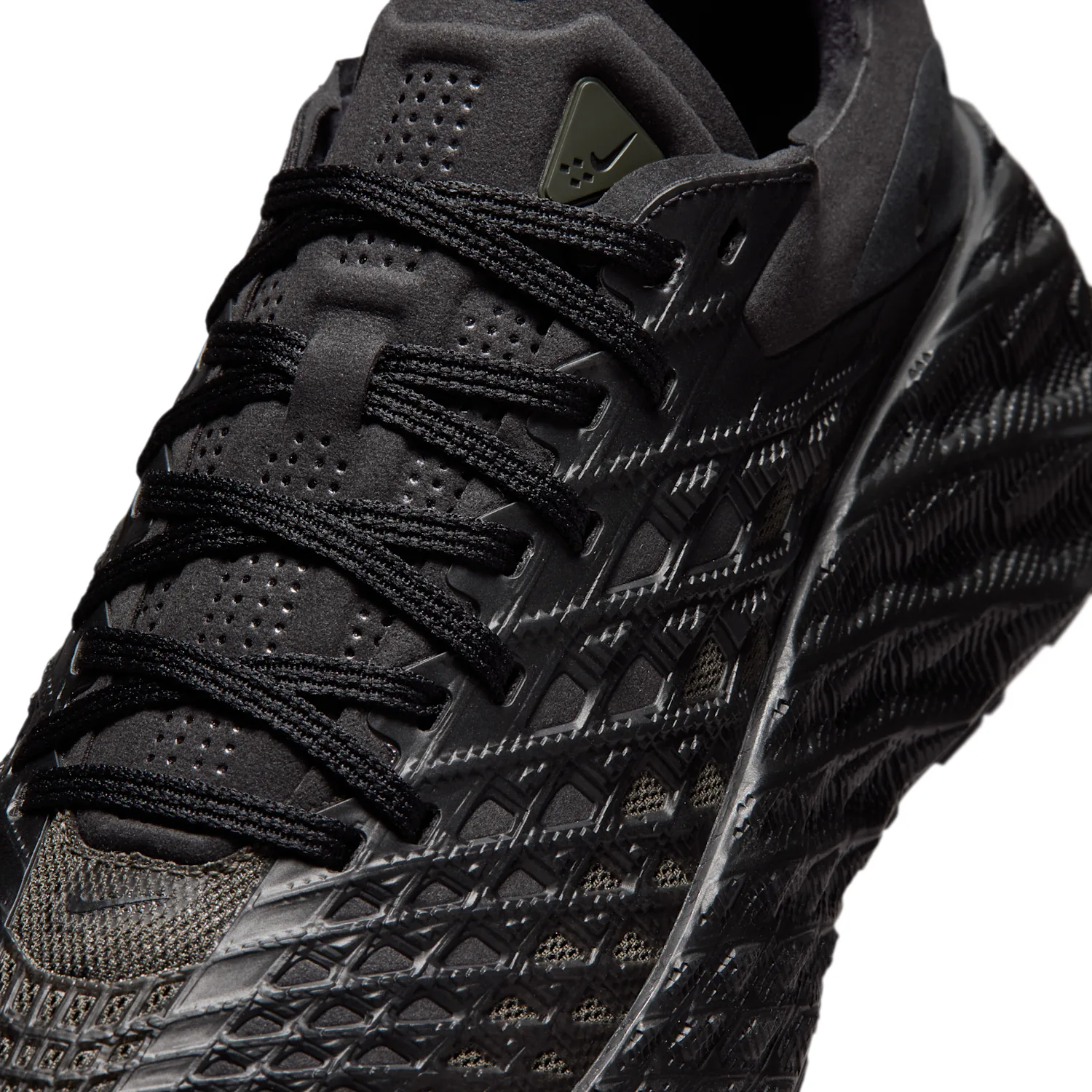 Nike Ava Edge image 7
