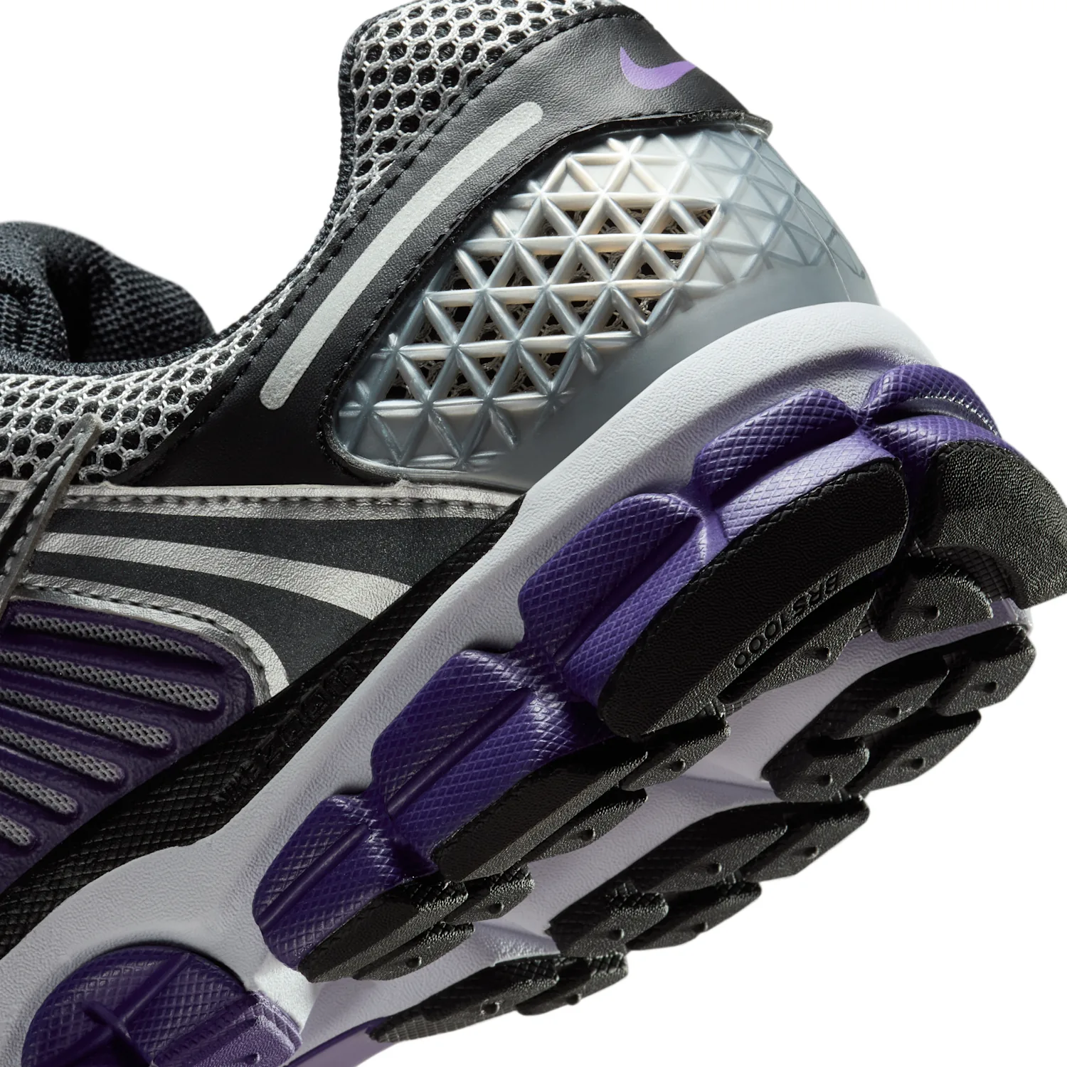 Nike Zoom Vomero 5 image 8