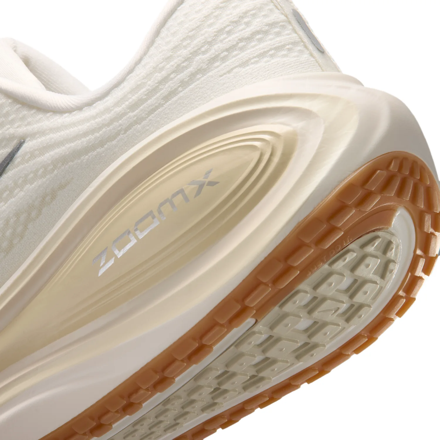 Nike Vomero Plus image 8