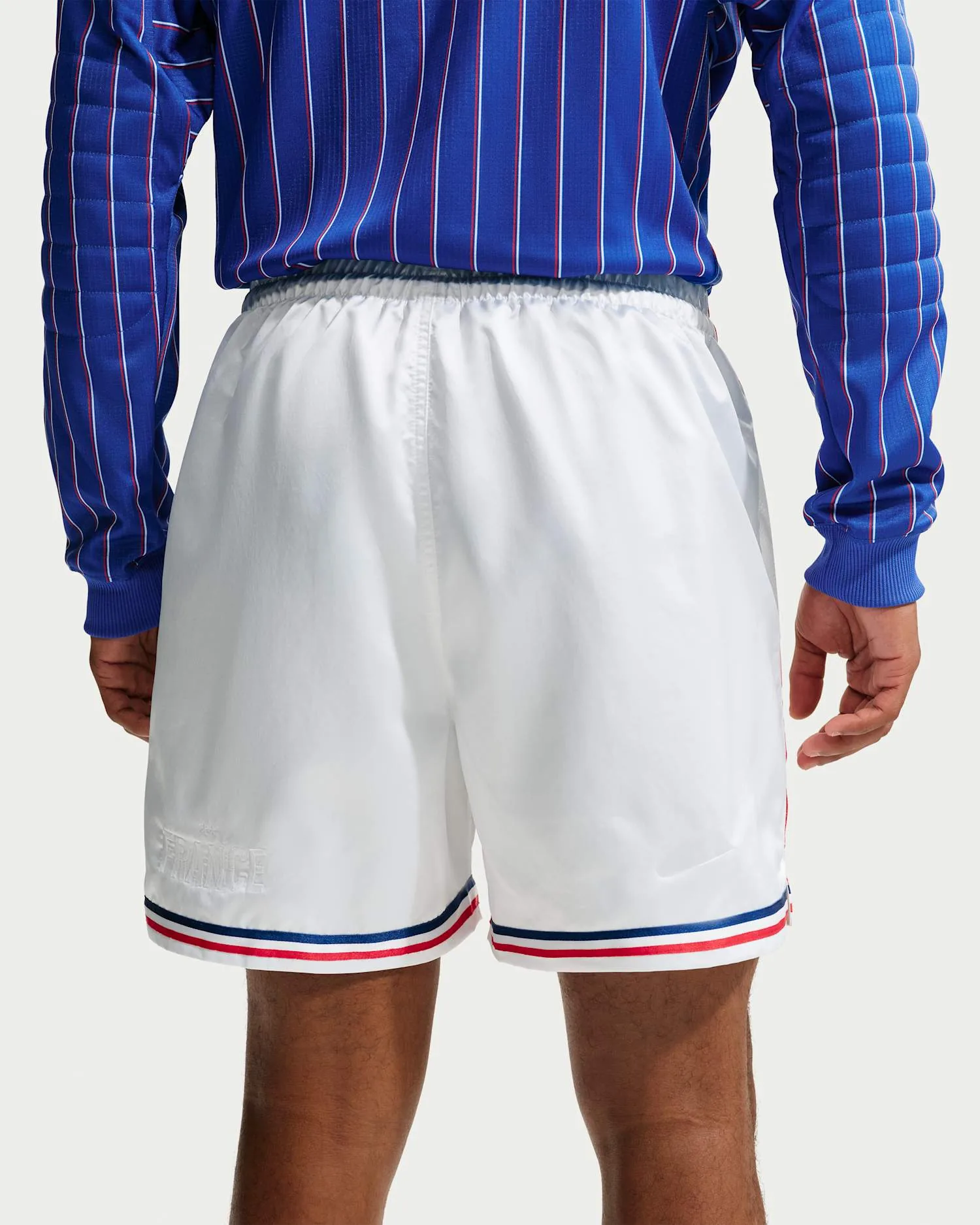 France x Jacquemus image 4