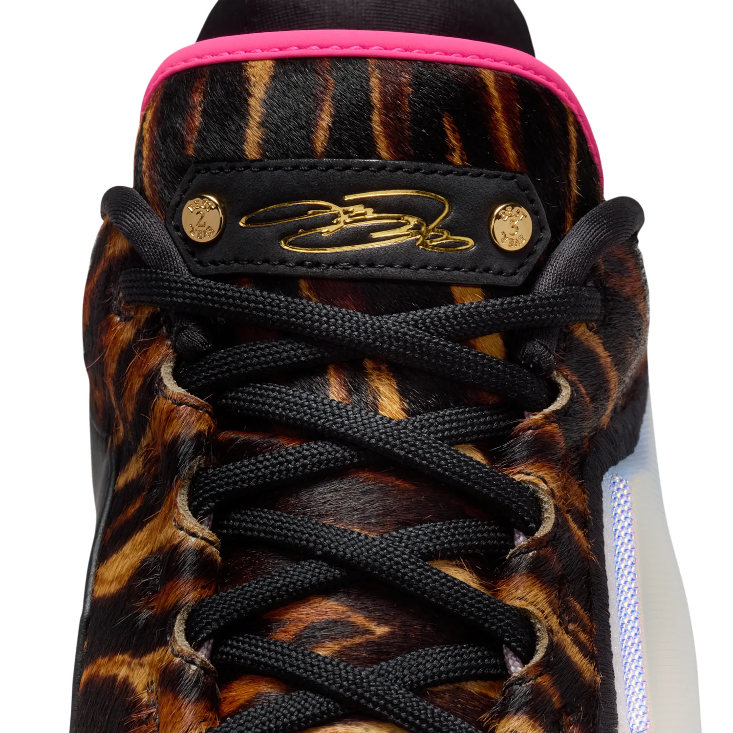 LeBron XXIII "Heat Wave" image 16