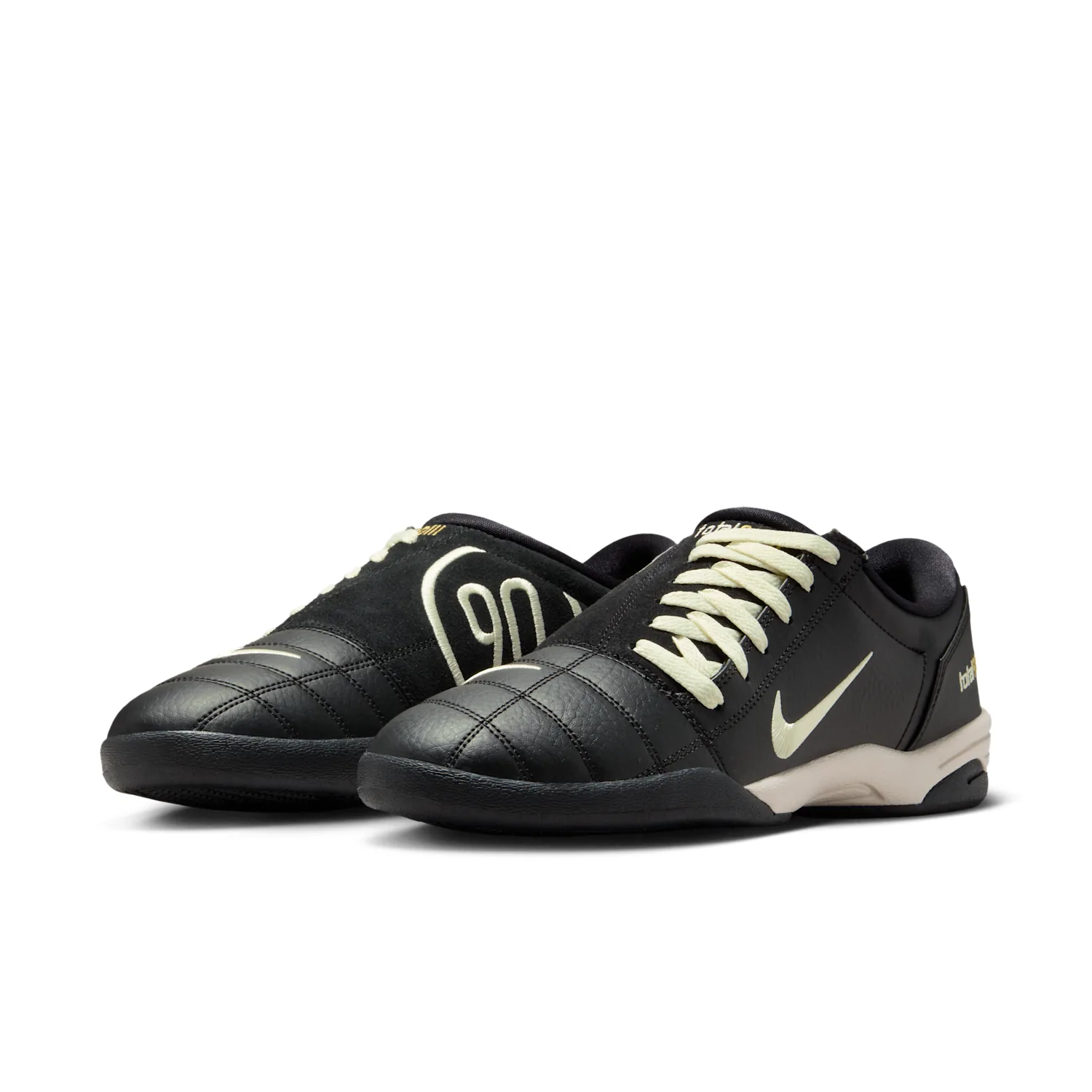 Nike Total 90 image 5