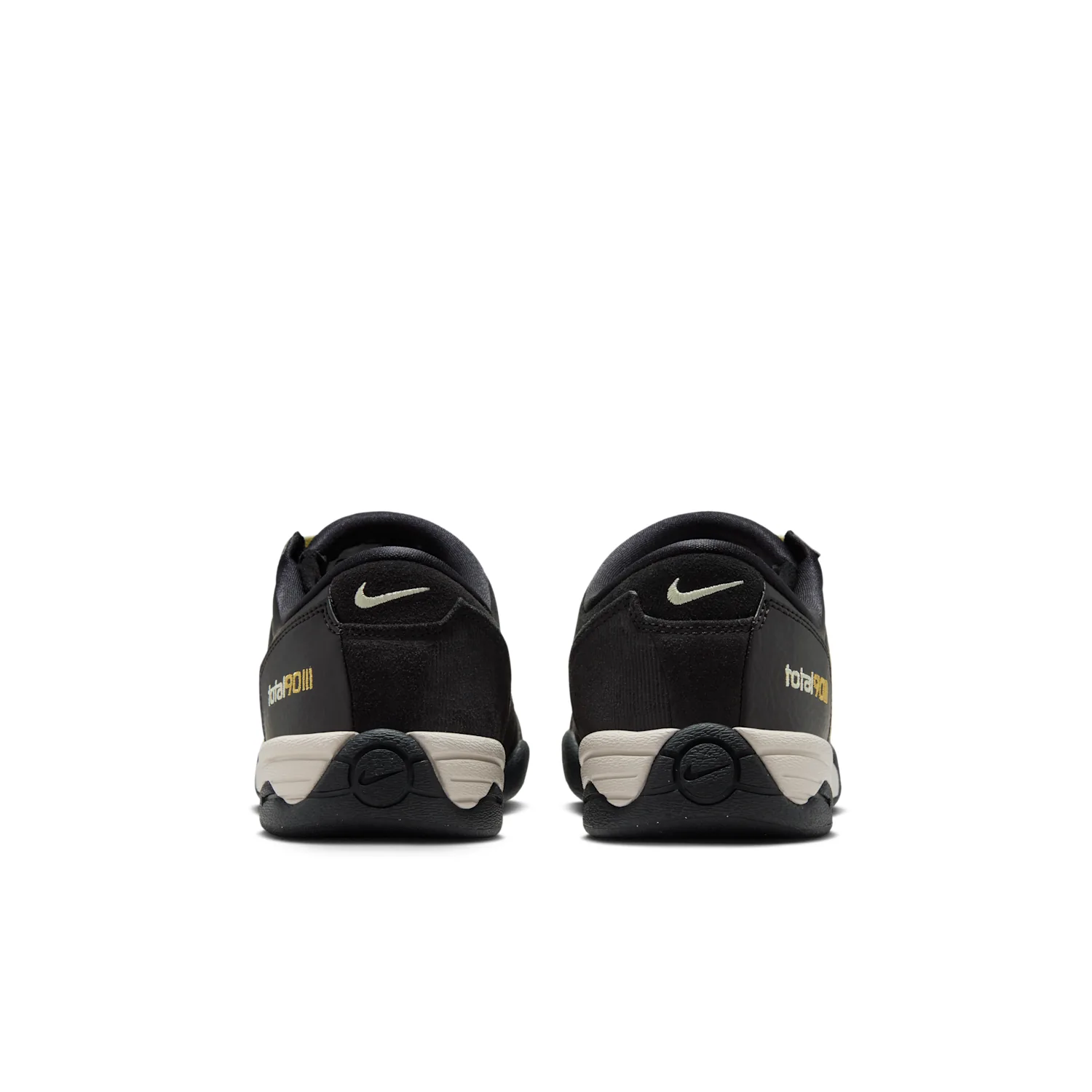 Nike Total 90 image 6