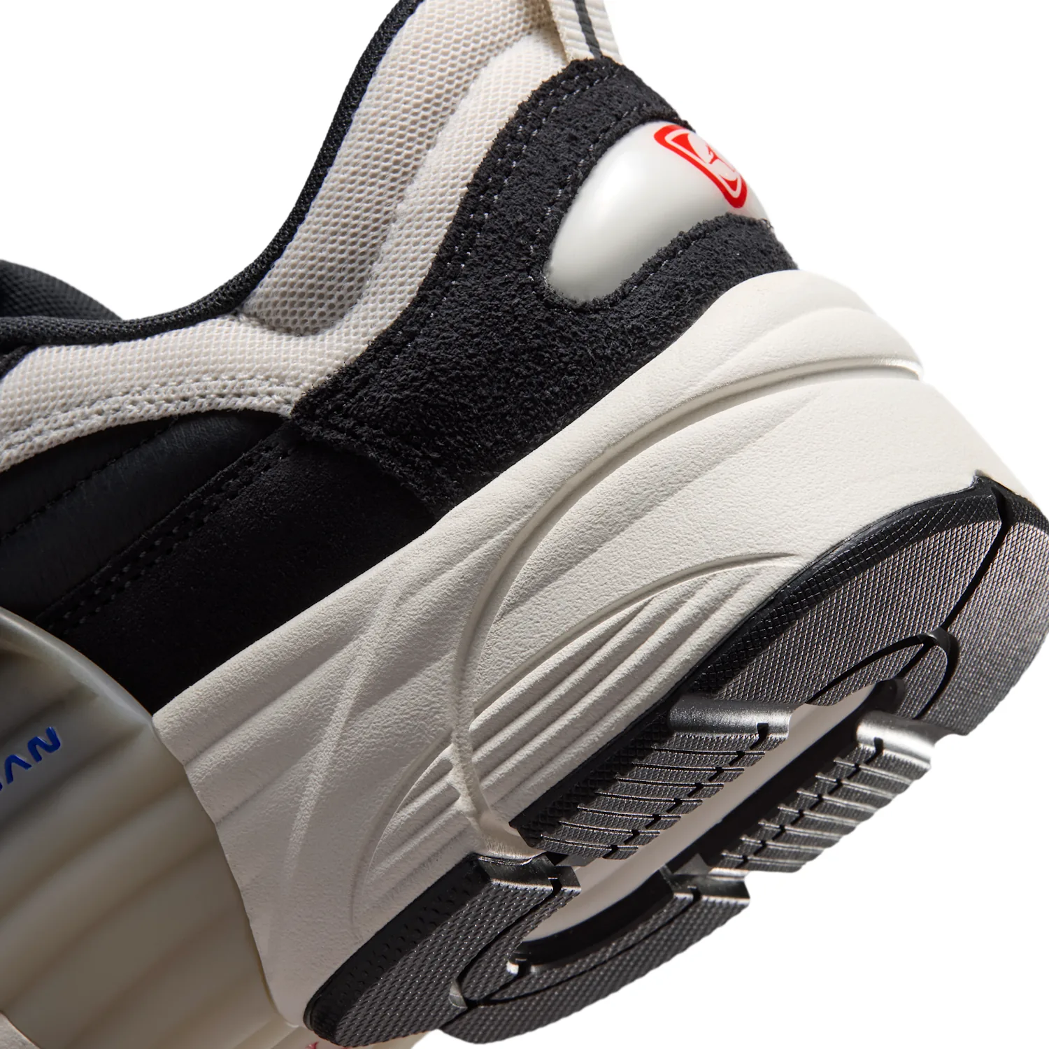 Jordan Trunner O/S SE image 8