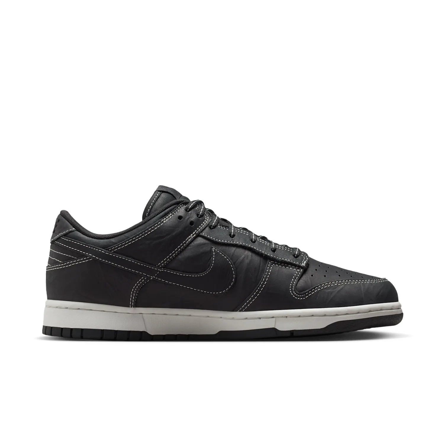Nike Dunk Low image 3