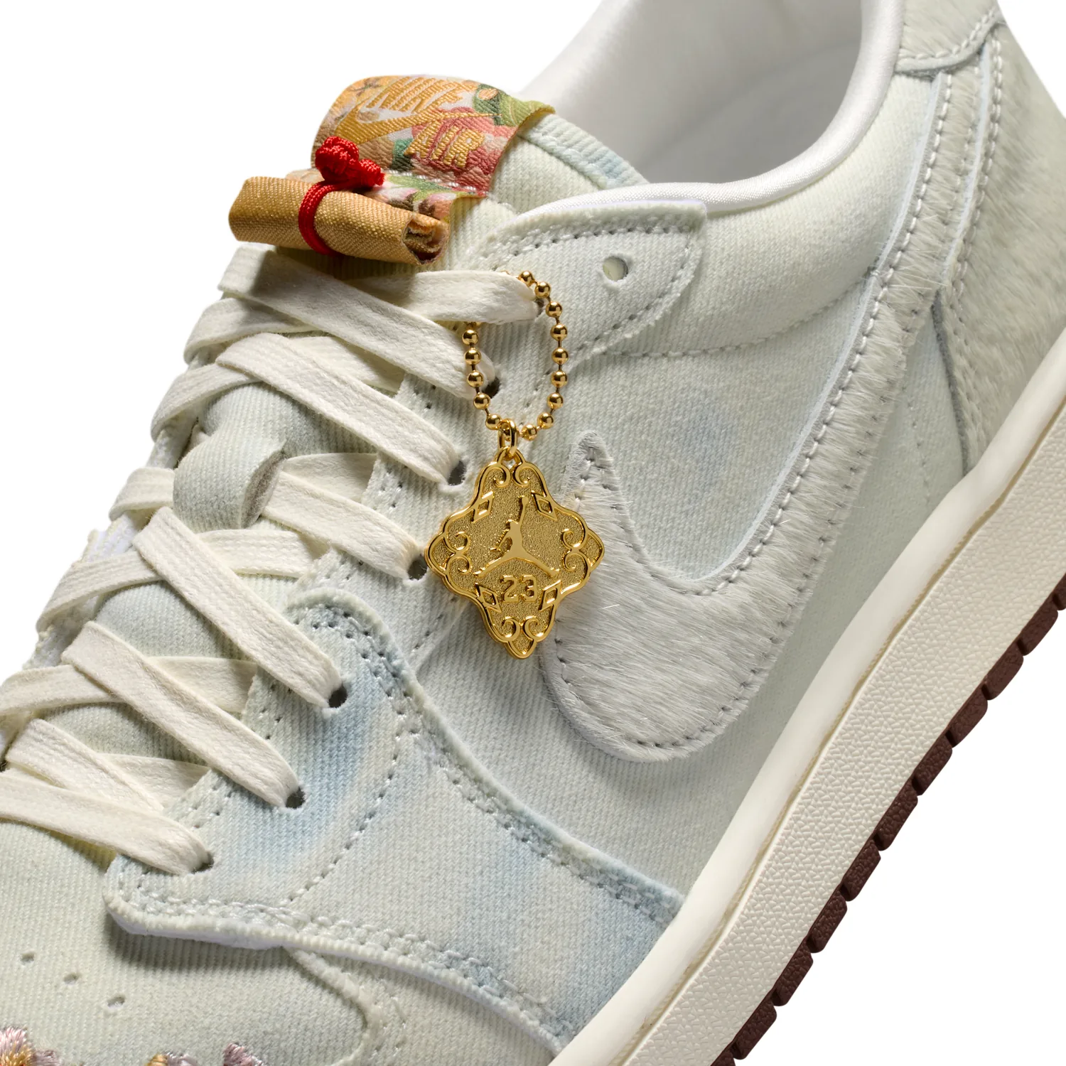 Air Jordan 1 Retro Low OG image 9