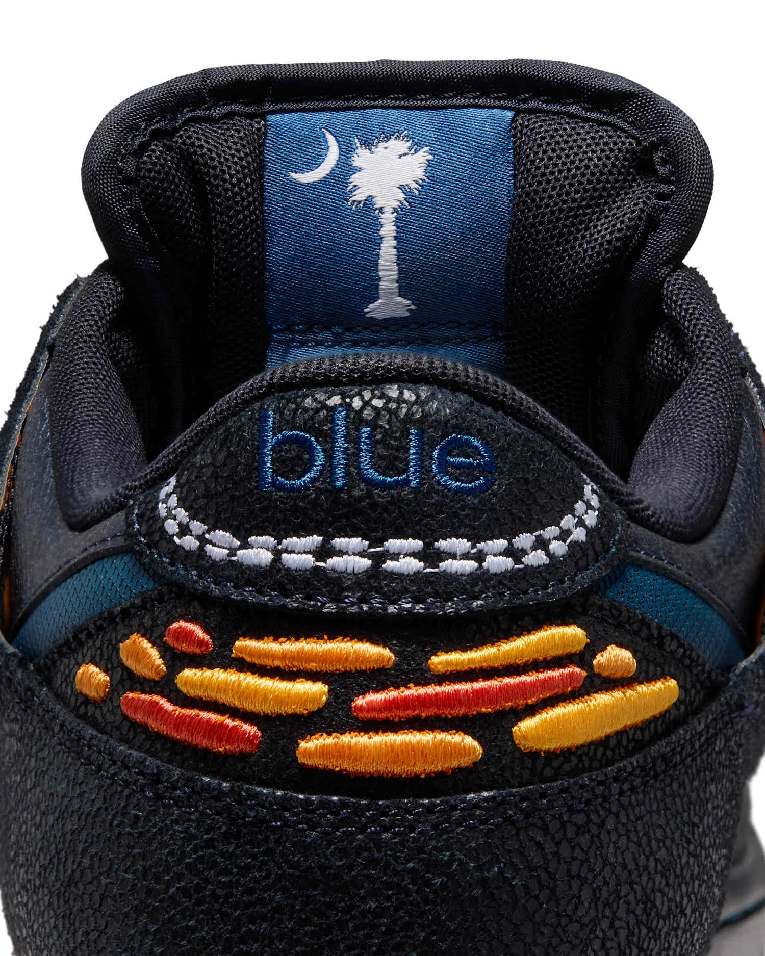 Nike SB Dunk Low x Bluetile image 11