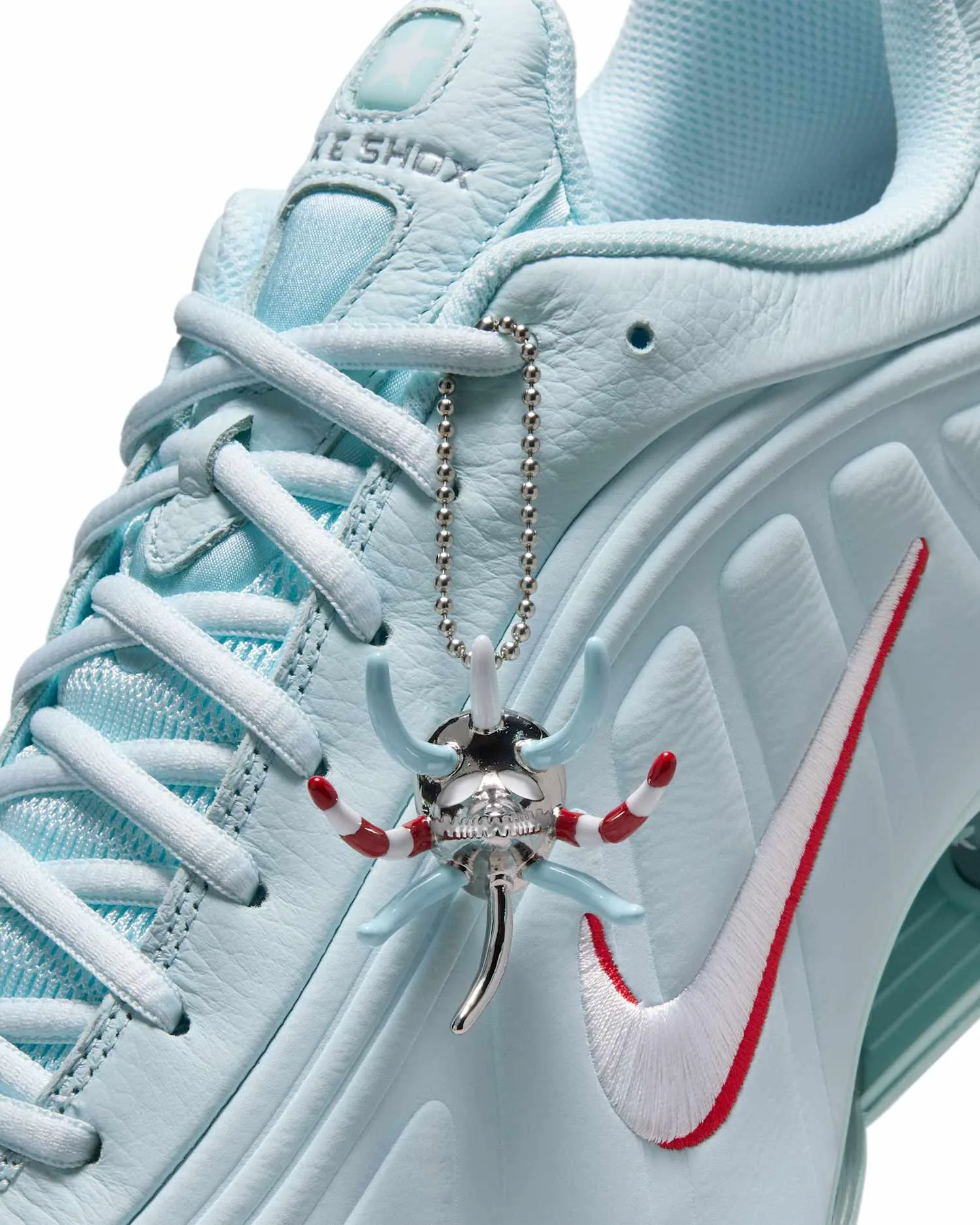 Nike Shox R4 image 7