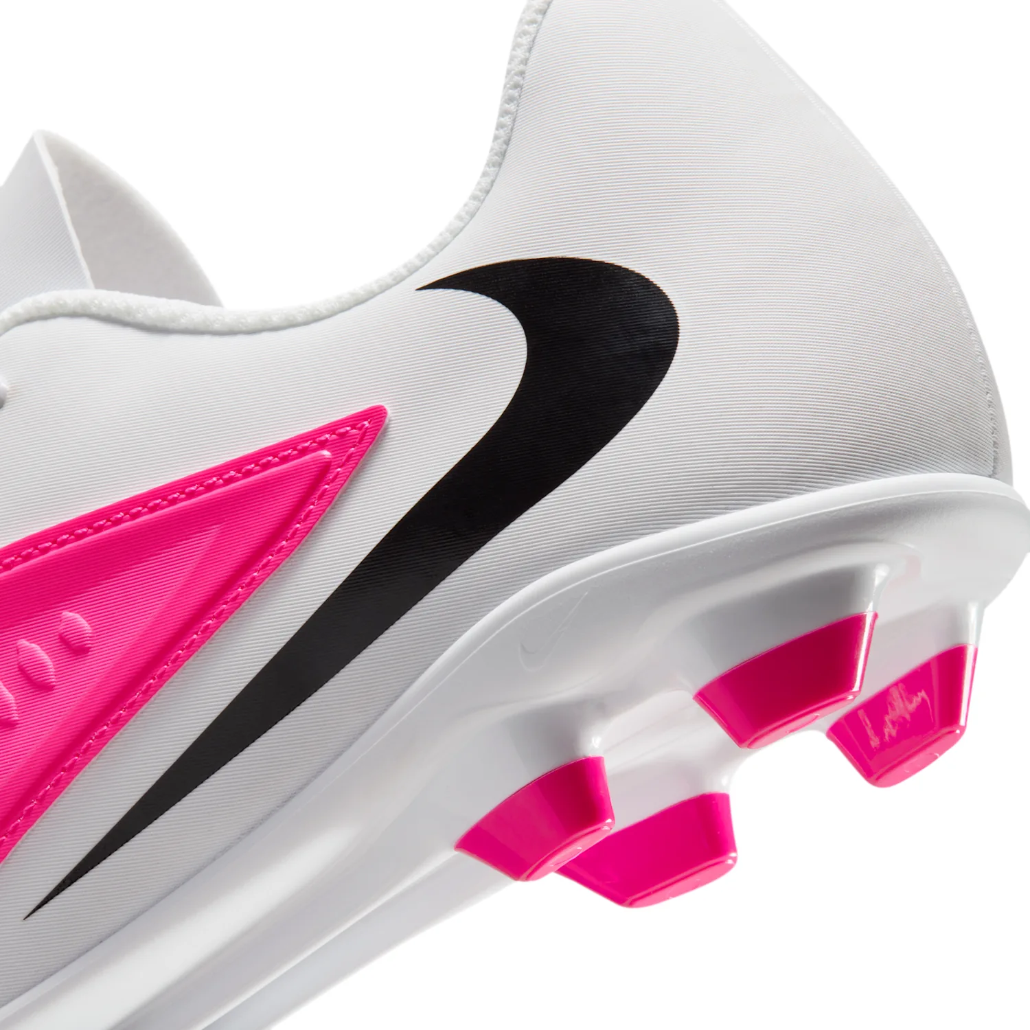 Nike Phantom 6 Low Club image 9