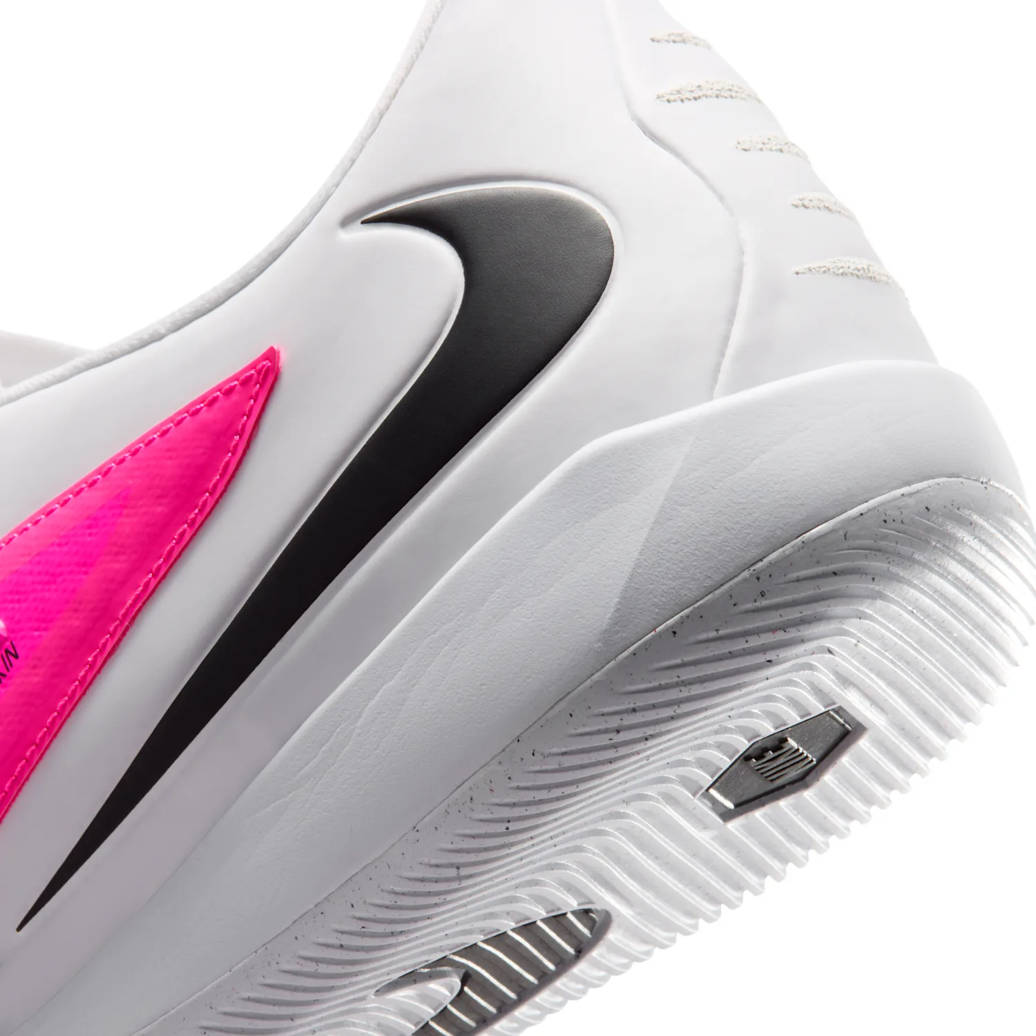 Nike Phantom 6 Low Academy image 8