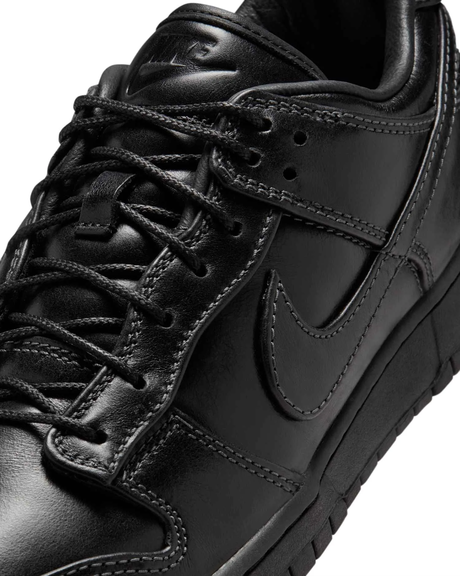 Nike Dunk Low Retro Premium image 7