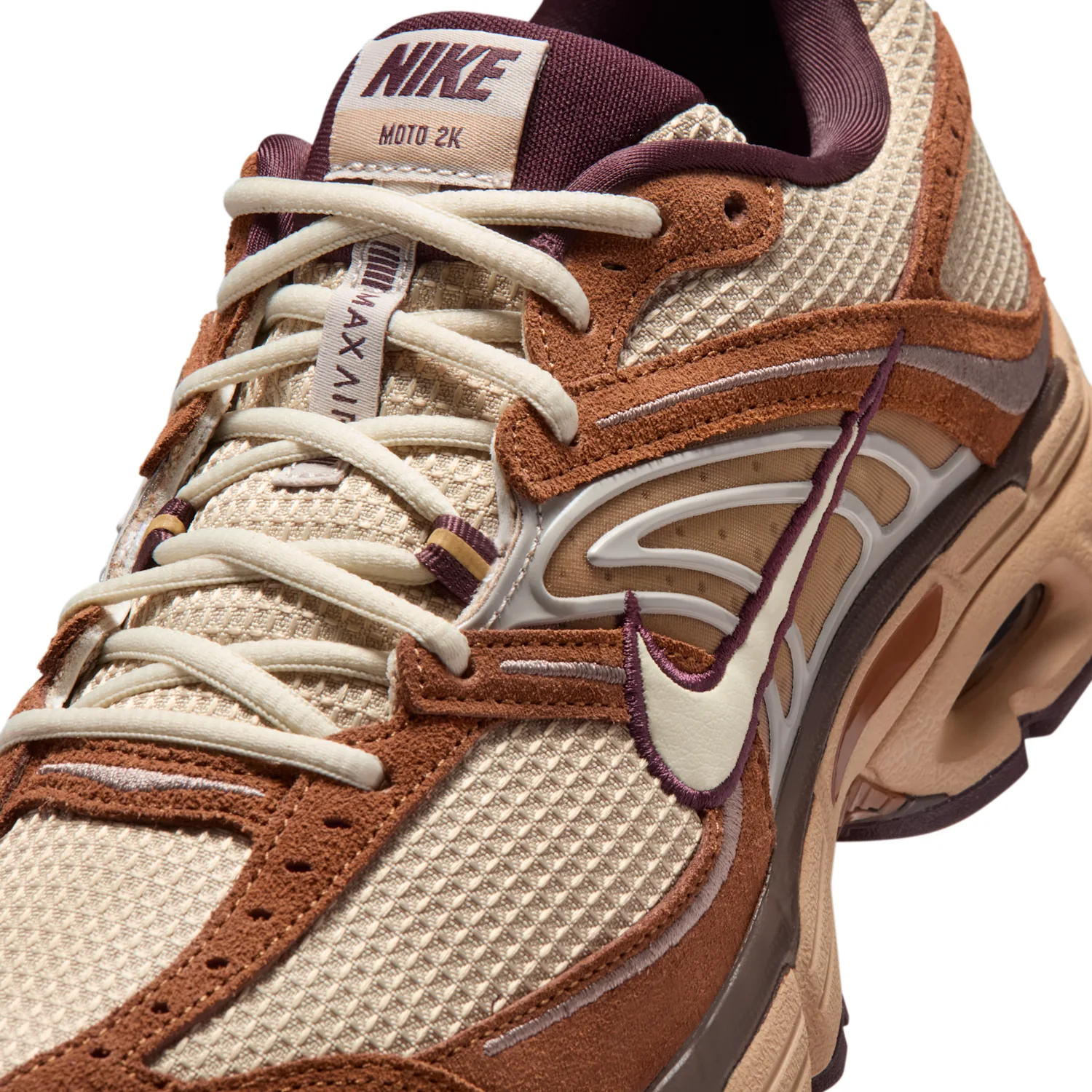 Nike Air Max Moto 2K image 7