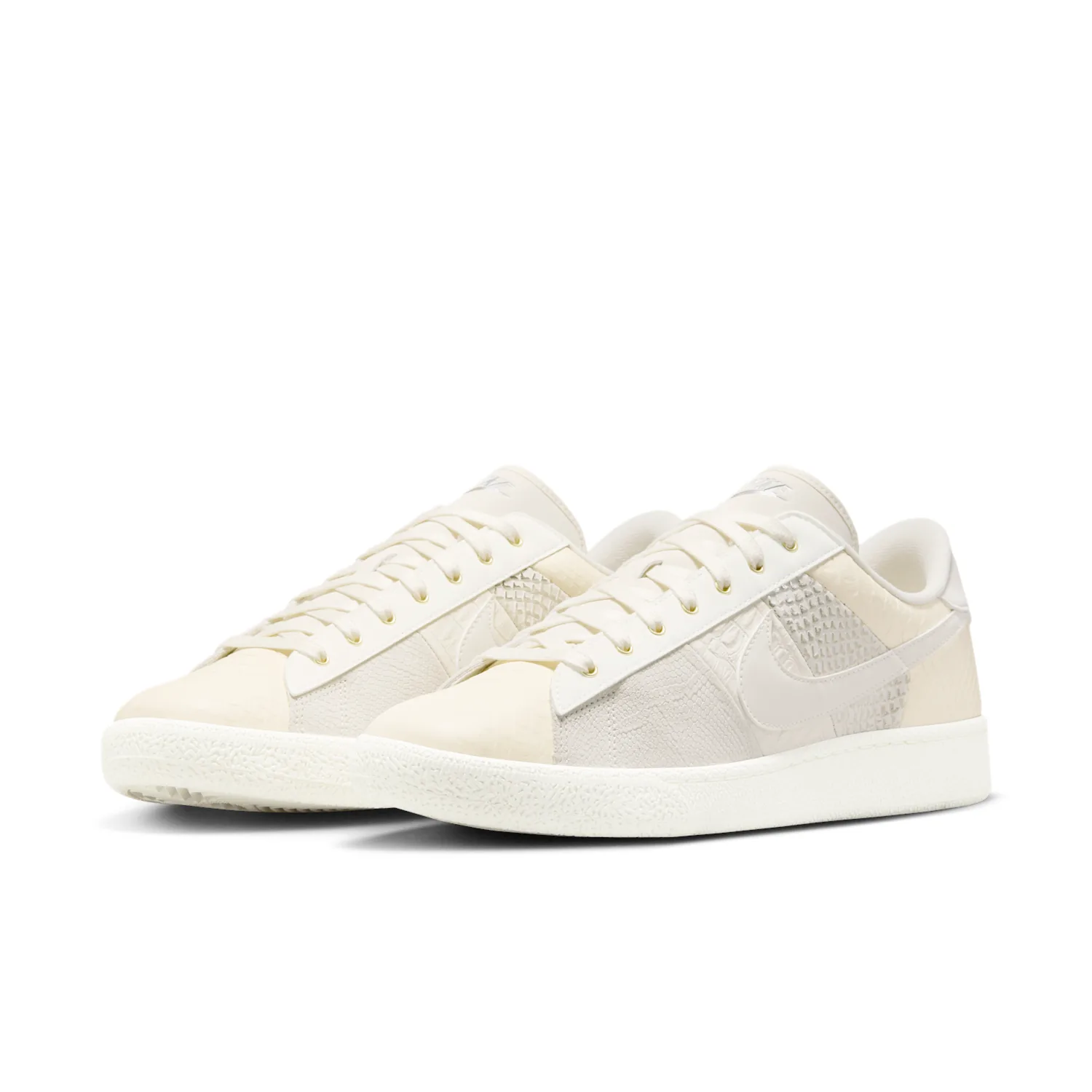 Nike Tennis Classic PRM image 5