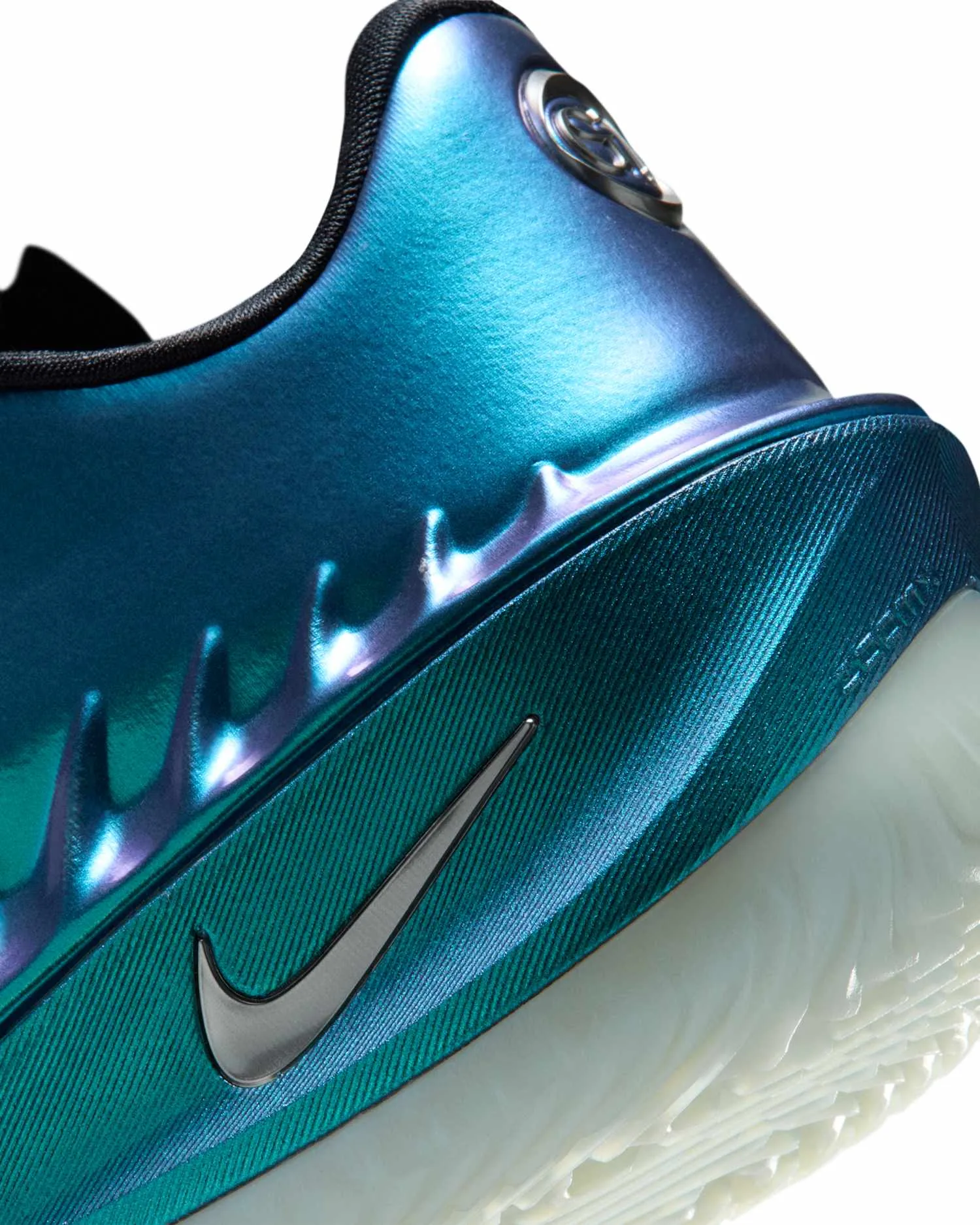 Nike G.T. Cut 4 image 8