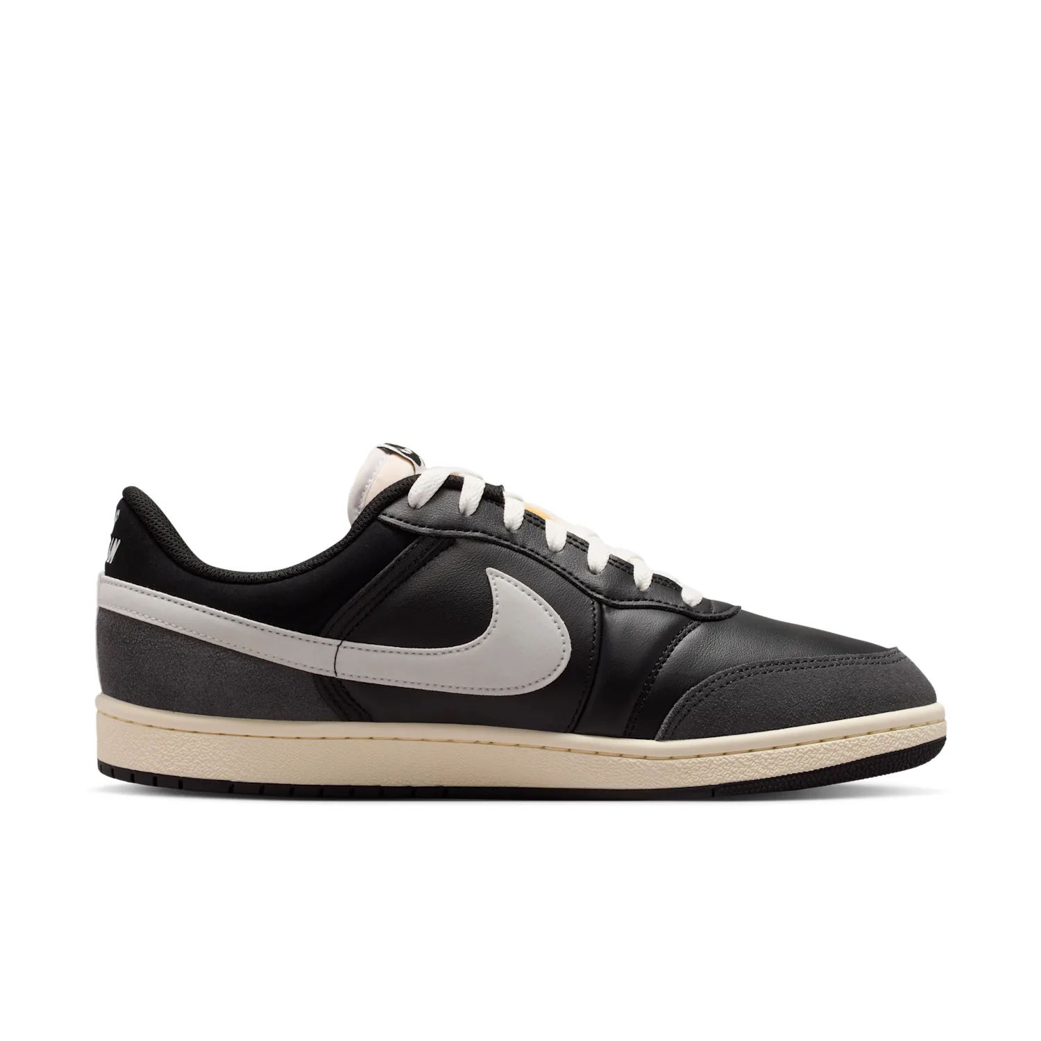 Air Jordan Skyline Low LE image 3