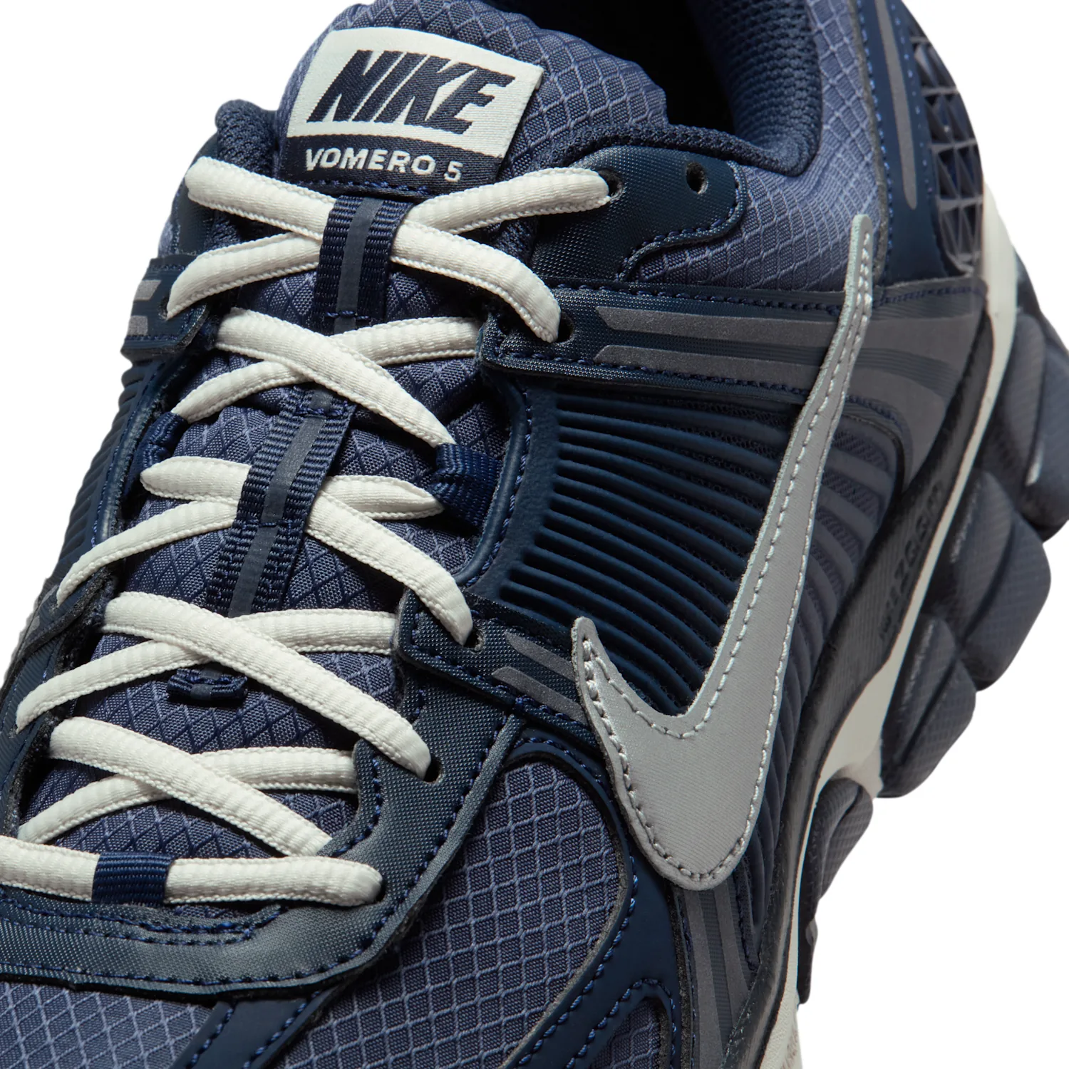 Nike Zoom Vomero 5 SE image 7