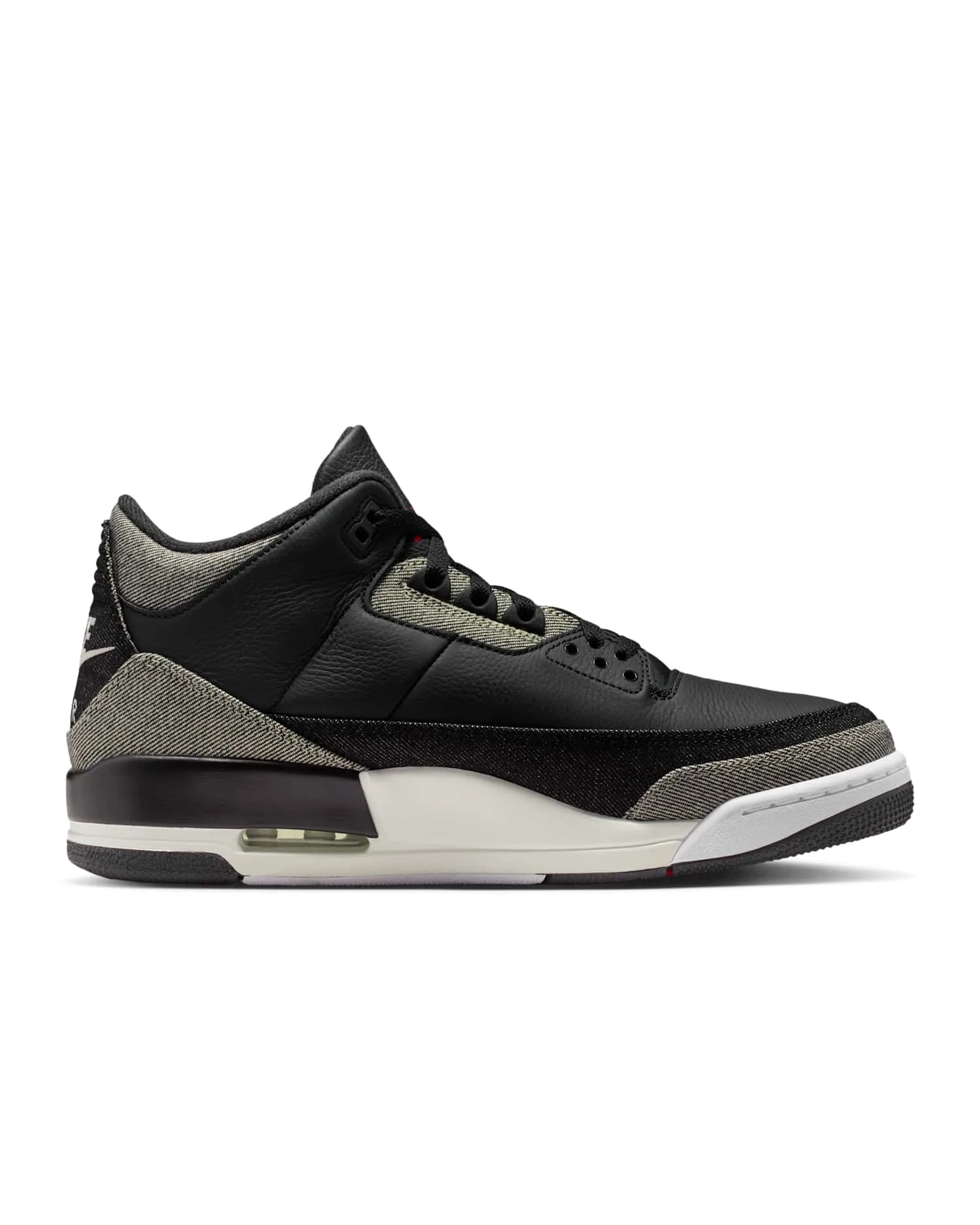 Air Jordan 3 x Levi's® "Black and White" image 3