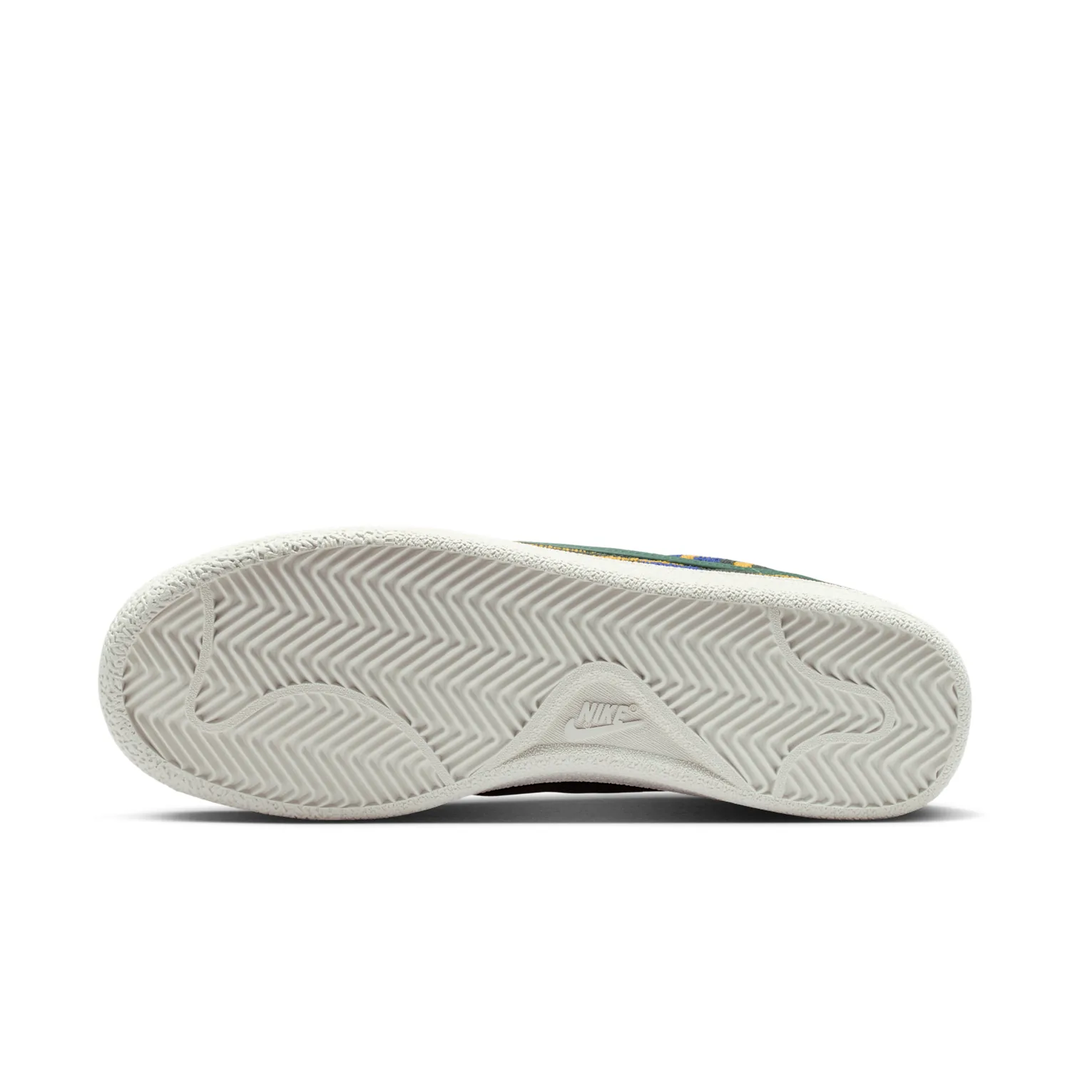 Nike Tennis Classic PRM image 2