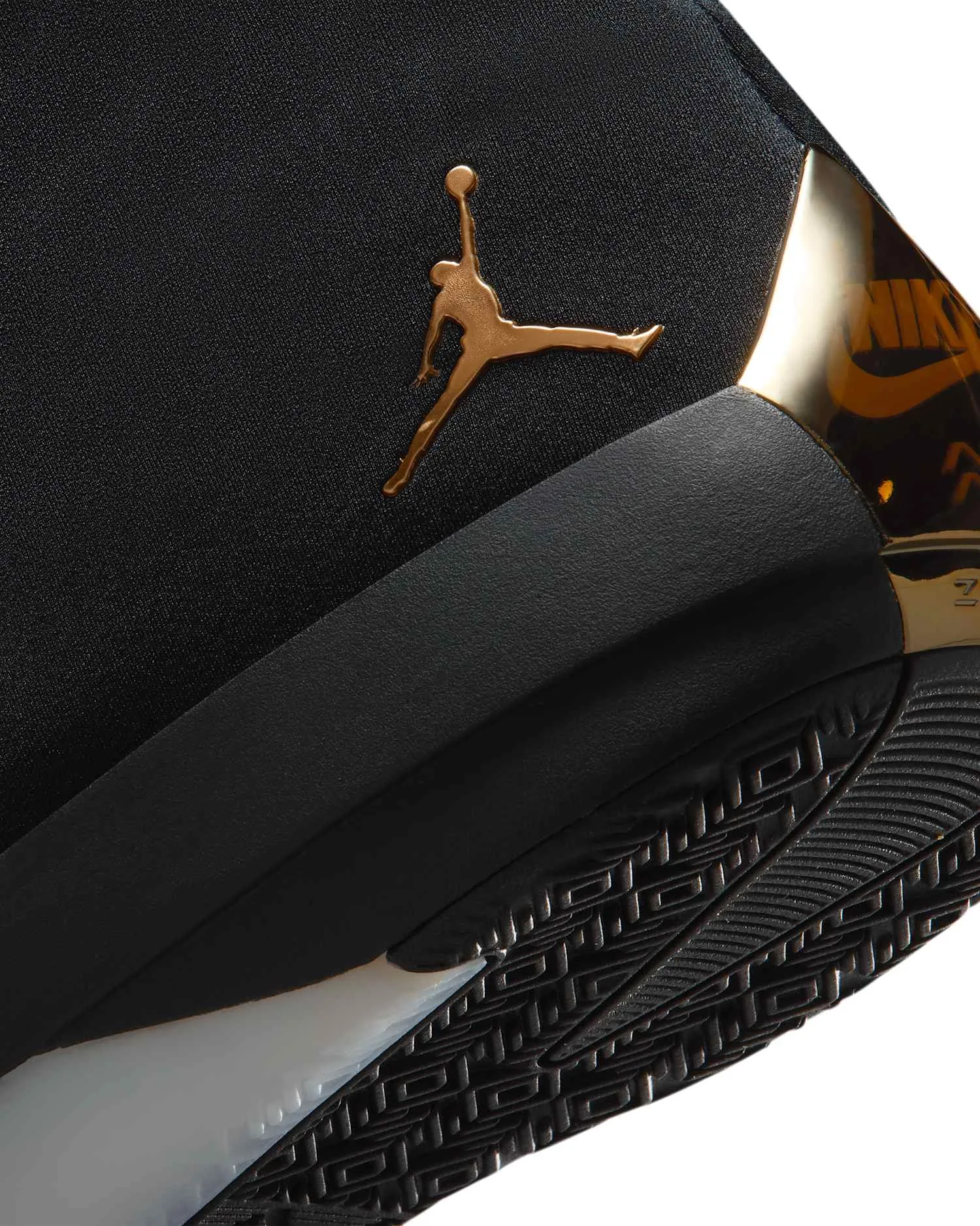 Air Jordan 40 "Black and Metallic Gold" image 8