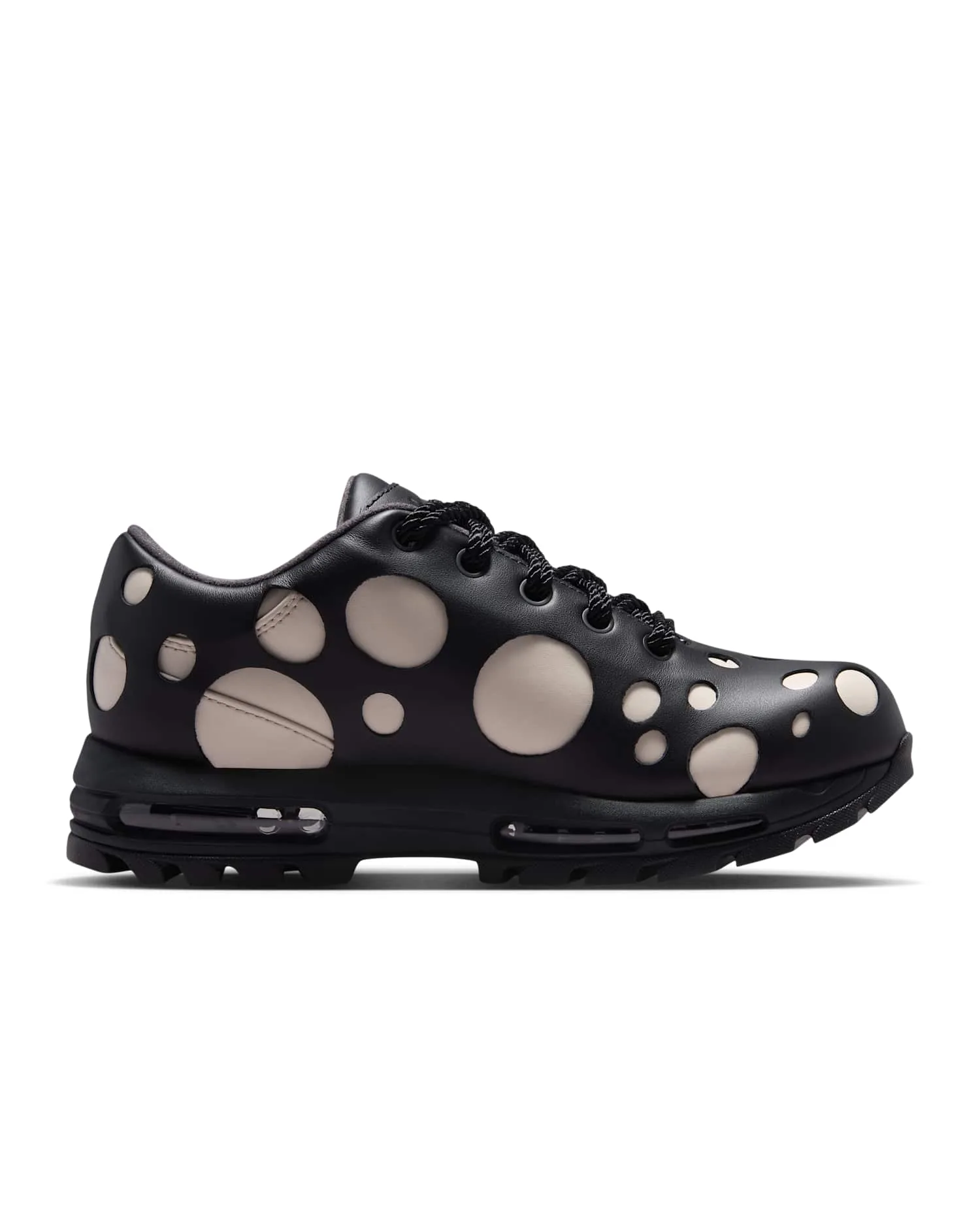 Nike Air Max Goadome Low SP image 3