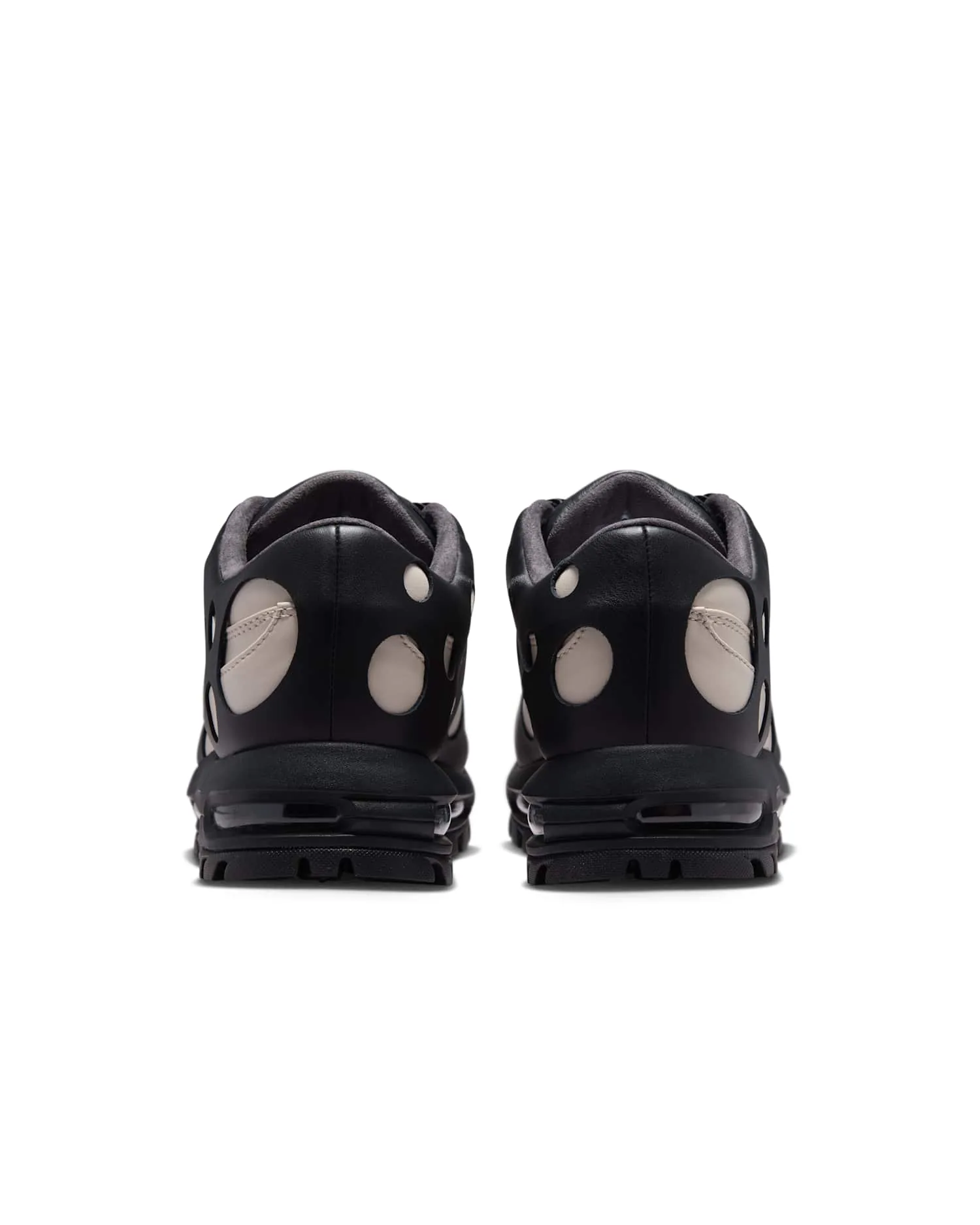 Nike Air Max Goadome Low SP image 5