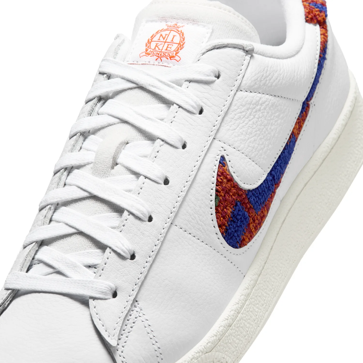 Nike Tennis Classic PRM image 7