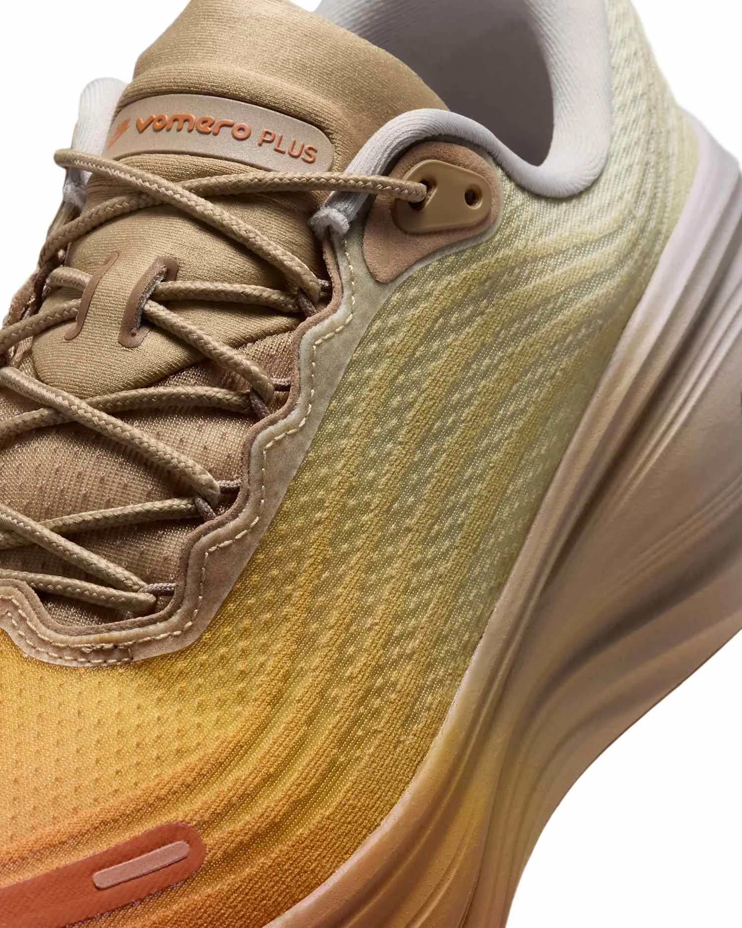 Nike Vomero Plus image 7