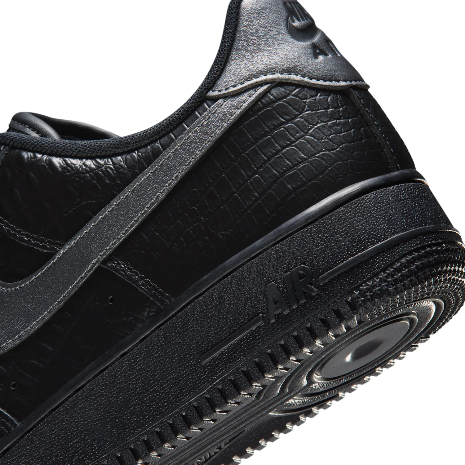 Nike Air Force 1 '07 image 8