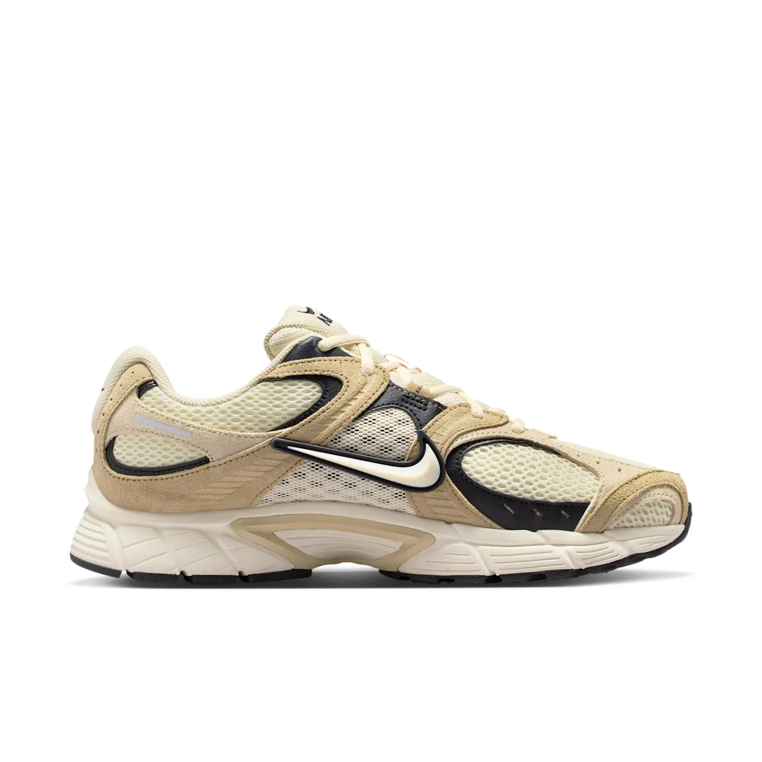 Nike V5 RNR Suede image 3