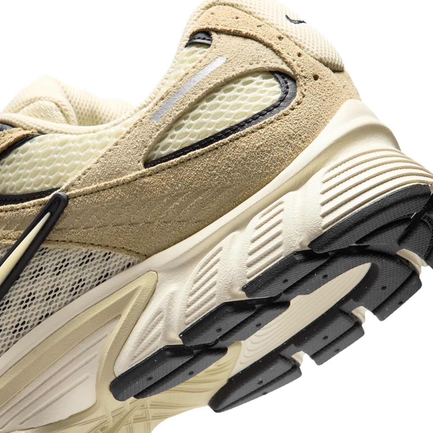 Nike V5 RNR Suede image 8